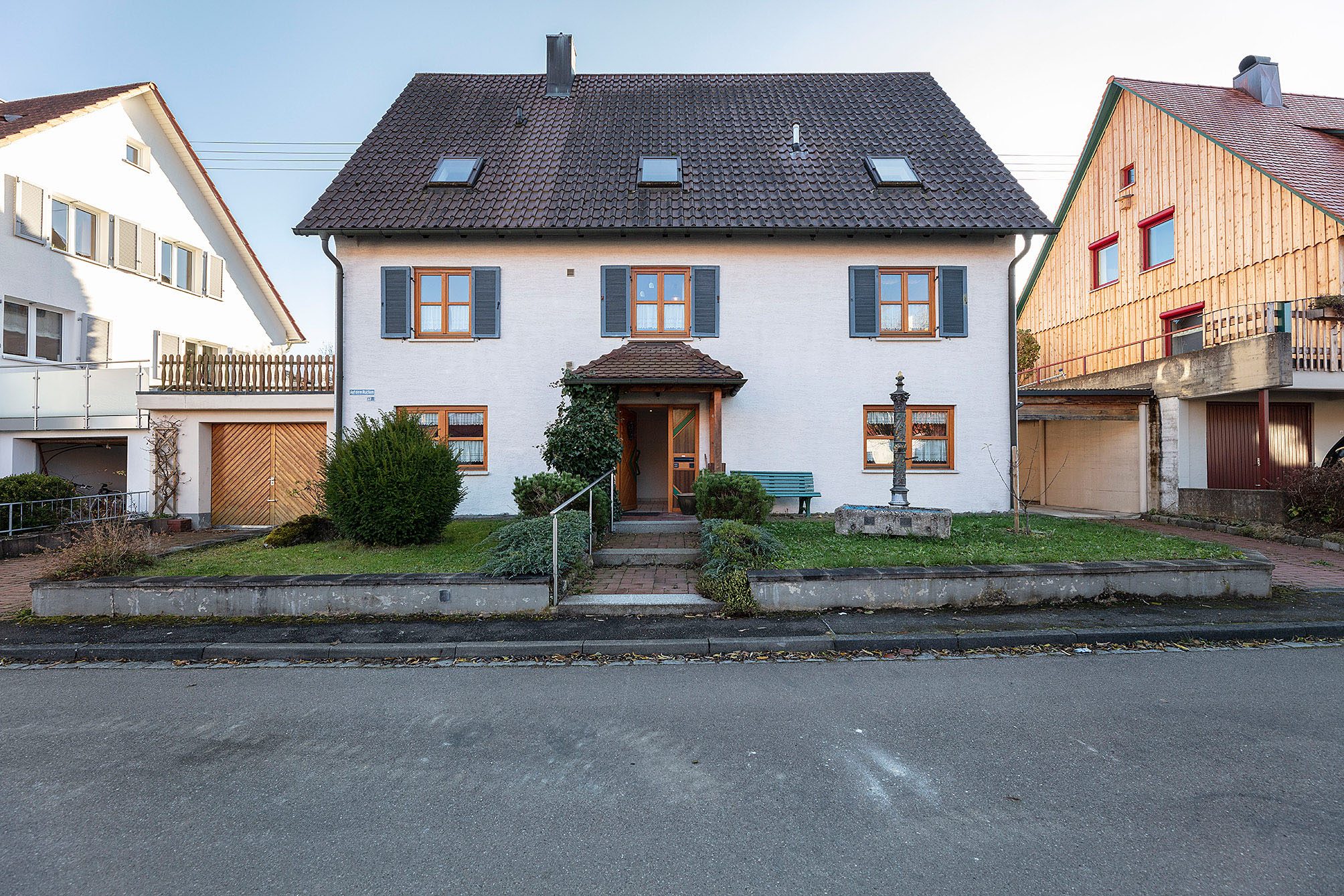 Tentschert Immobilien GmbH & Co. KG - Immobilienangebot - 89143 Blaubeuren - Blaubeuren - Zweifamilienhaus - Gemütliches Zweifamilienhaus in gefragter Blaubeurer Hanglage