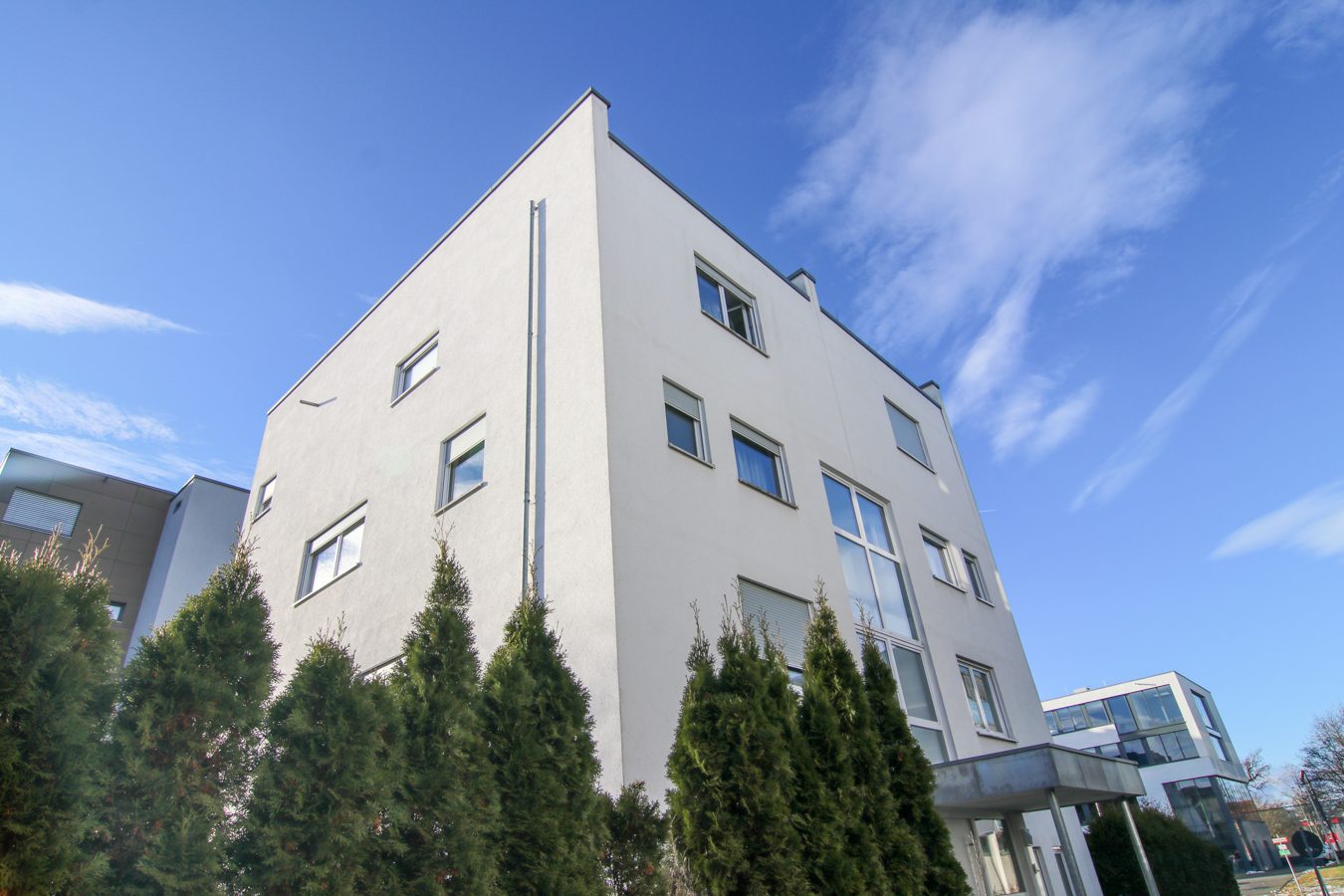 Tentschert Immobilien GmbH & Co. KG - Immobilienangebot - Neu-Ulm - Wiley - Wohnungen - Außergewöhnliche Maisonette-Wohnung mit beeindruckender Dachterrasse