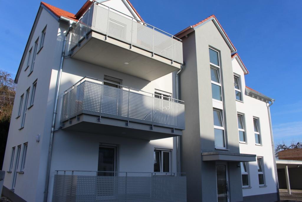 Tentschert Immobilien GmbH & Co. KG - Immobilienangebot - 89195 Staig - Staig - Etagenwohnung - ++ Moderne, großzügige Wohnung ++