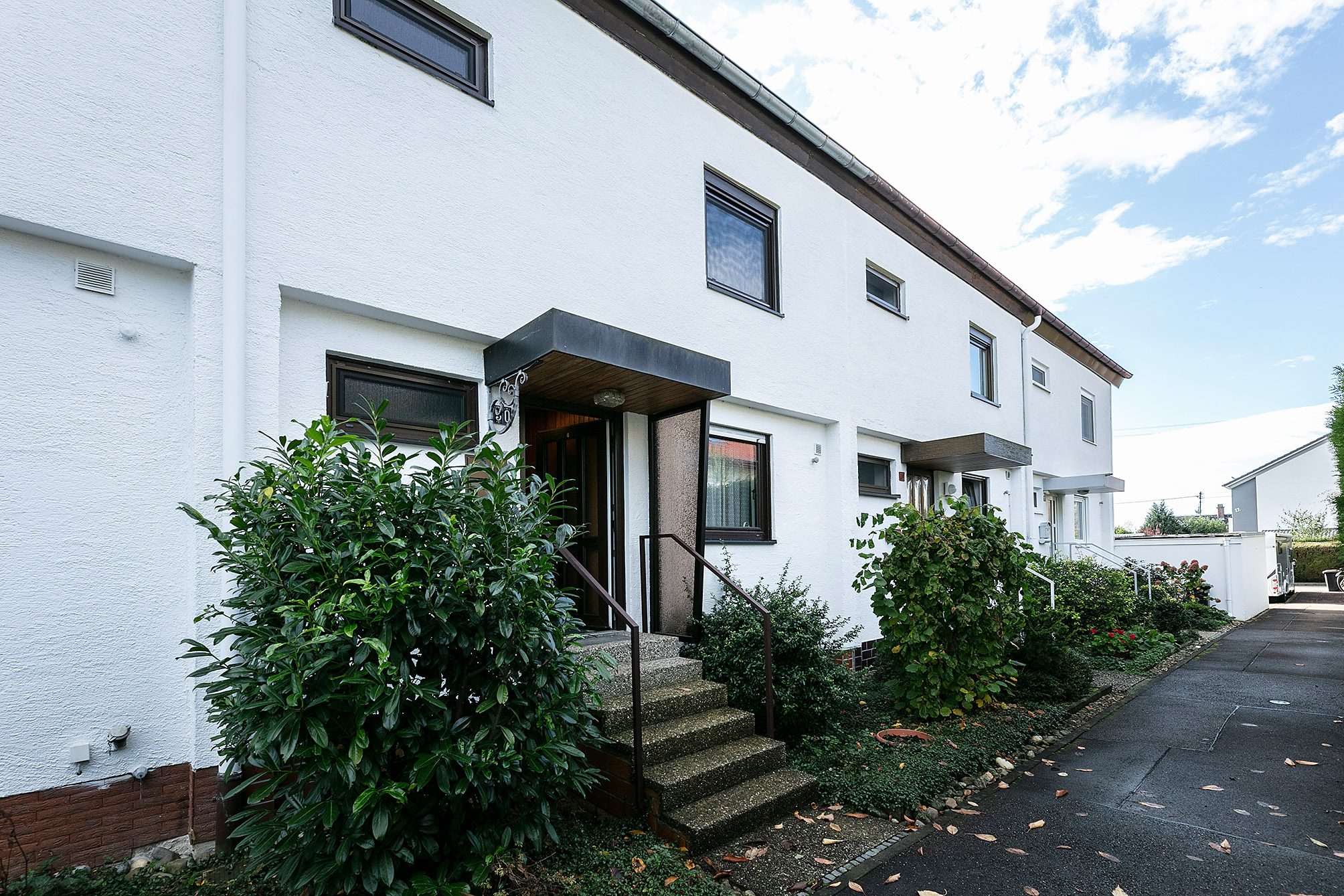 Tentschert Immobilien GmbH & Co. KG - Immobilienangebot - 89233 Neu-Ulm - Holzschwang - Reihenhaus - Attraktives RMH - viel Natur und verkehrsgünstige Lage in Einem
