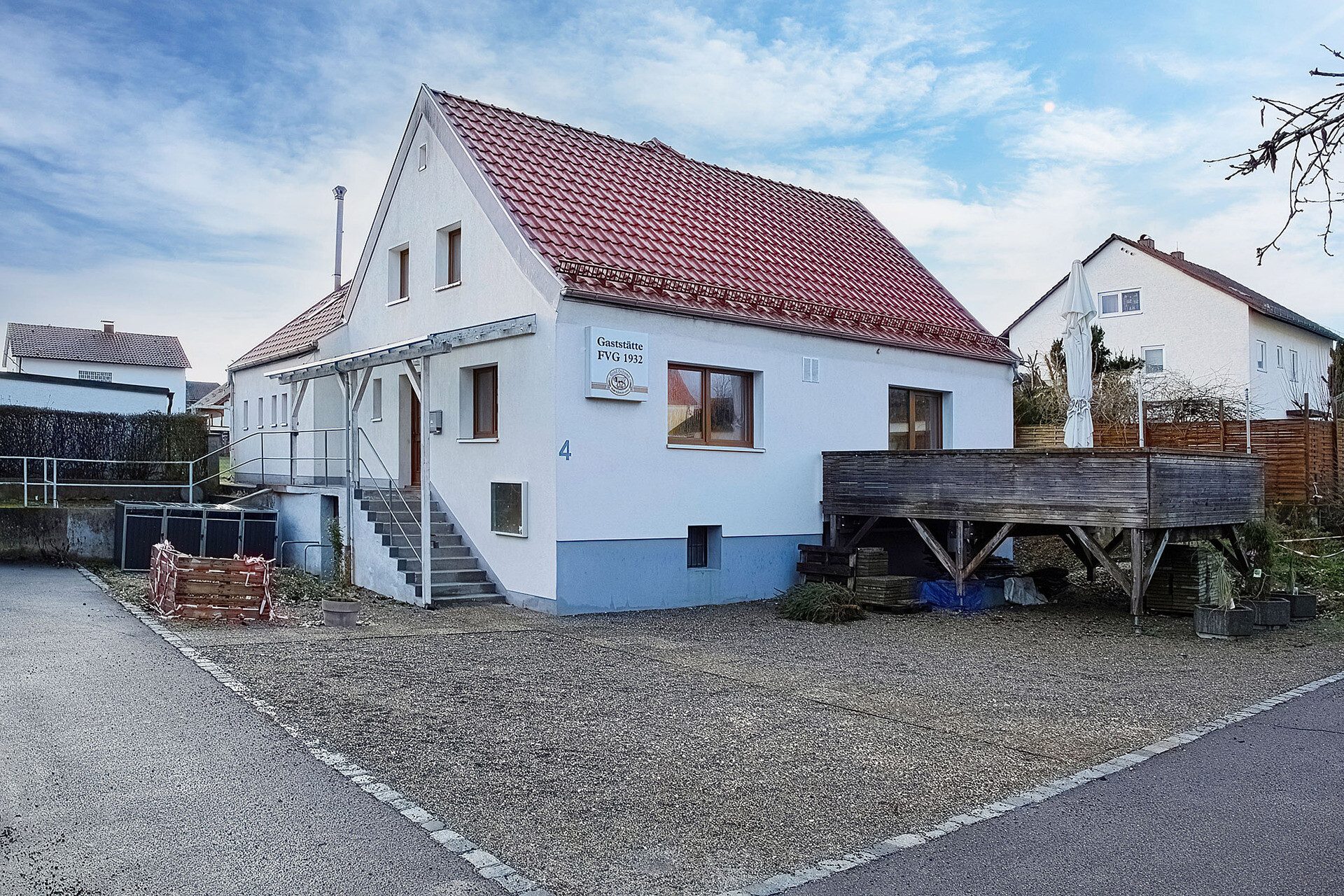 Immobilienangebot - Neu-Ulm - Alle - KickOff in die neue Saison: Sportverein sucht Wirt!