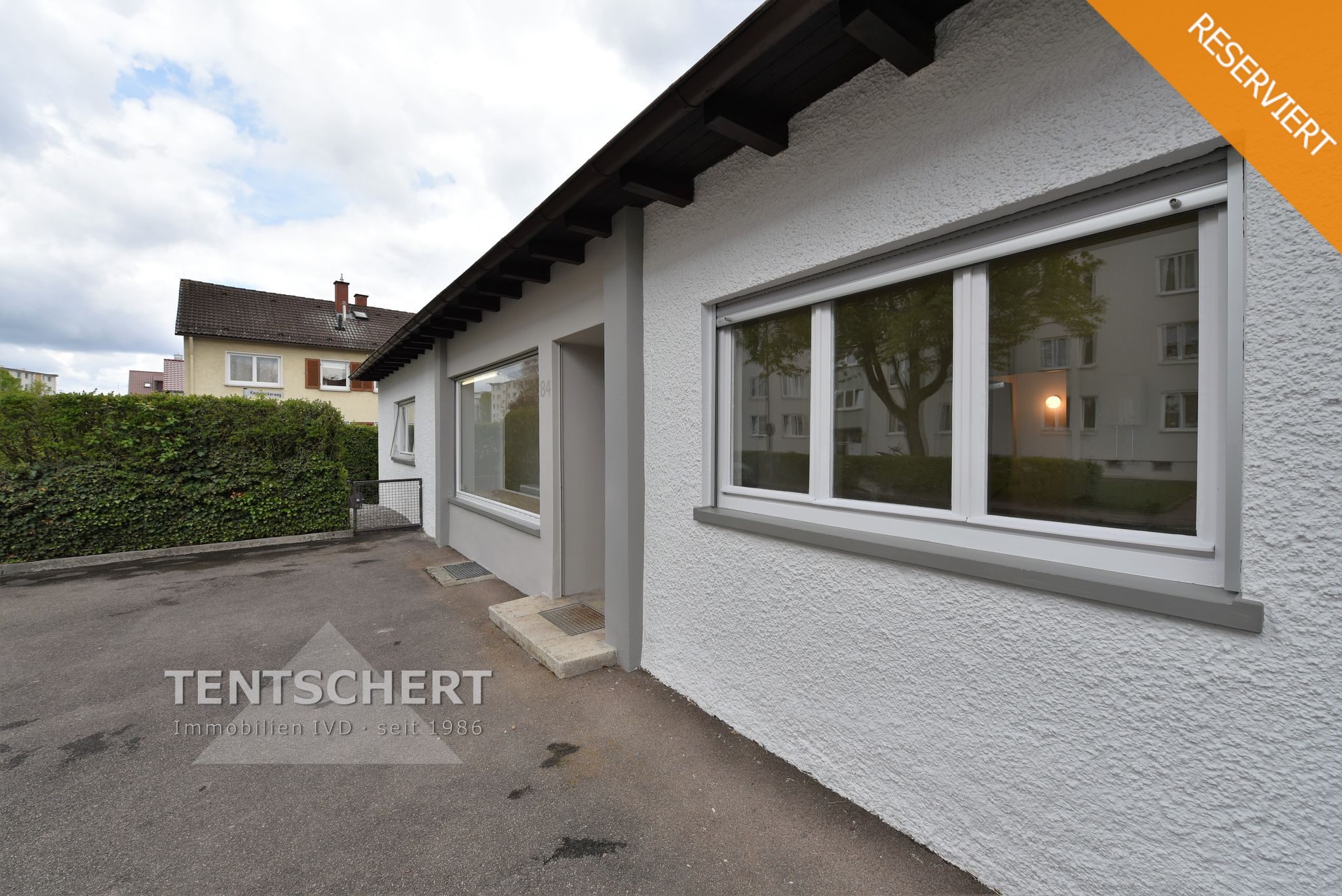 Tentschert Immobilien GmbH & Co. KG - Immobilienangebot - 89077 Ulm - Kuhberg - Laden - Laden - Werkstatt - Büro: alles ist möglich (PROVISIONSFREI)