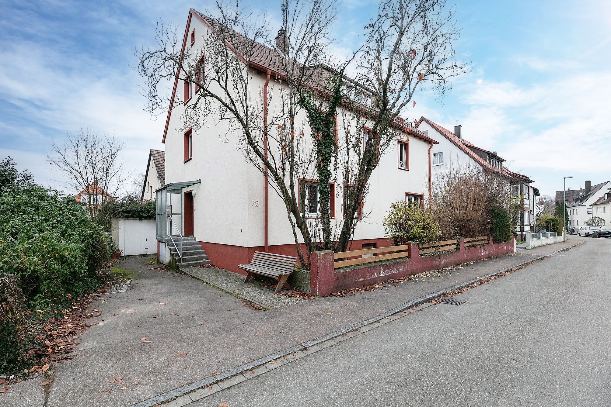 Tentschert Immobilien GmbH & Co. KG - Immobilienangebot - 89077 Ulm - Kuhberg - Mehrfamilienhaus - Lassen Sie sich diese Gelegenheit nicht entgehen - knapp 4% Bruttorendite in Ulmer Toplage!!!
