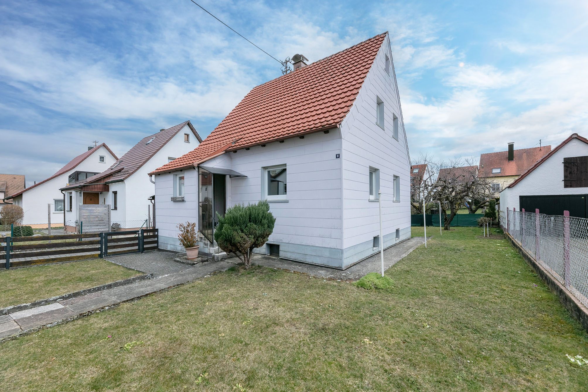 Tentschert Immobilien GmbH & Co. KG - Immobilienangebot - 89179 Beimerstetten - Beimerstetten - Einfamilienhaus - - PROVISIONSFREI - Gemütlichkeit auf kleinem Raum ! Smartes Einfamilienhaus in Beimerstetten
