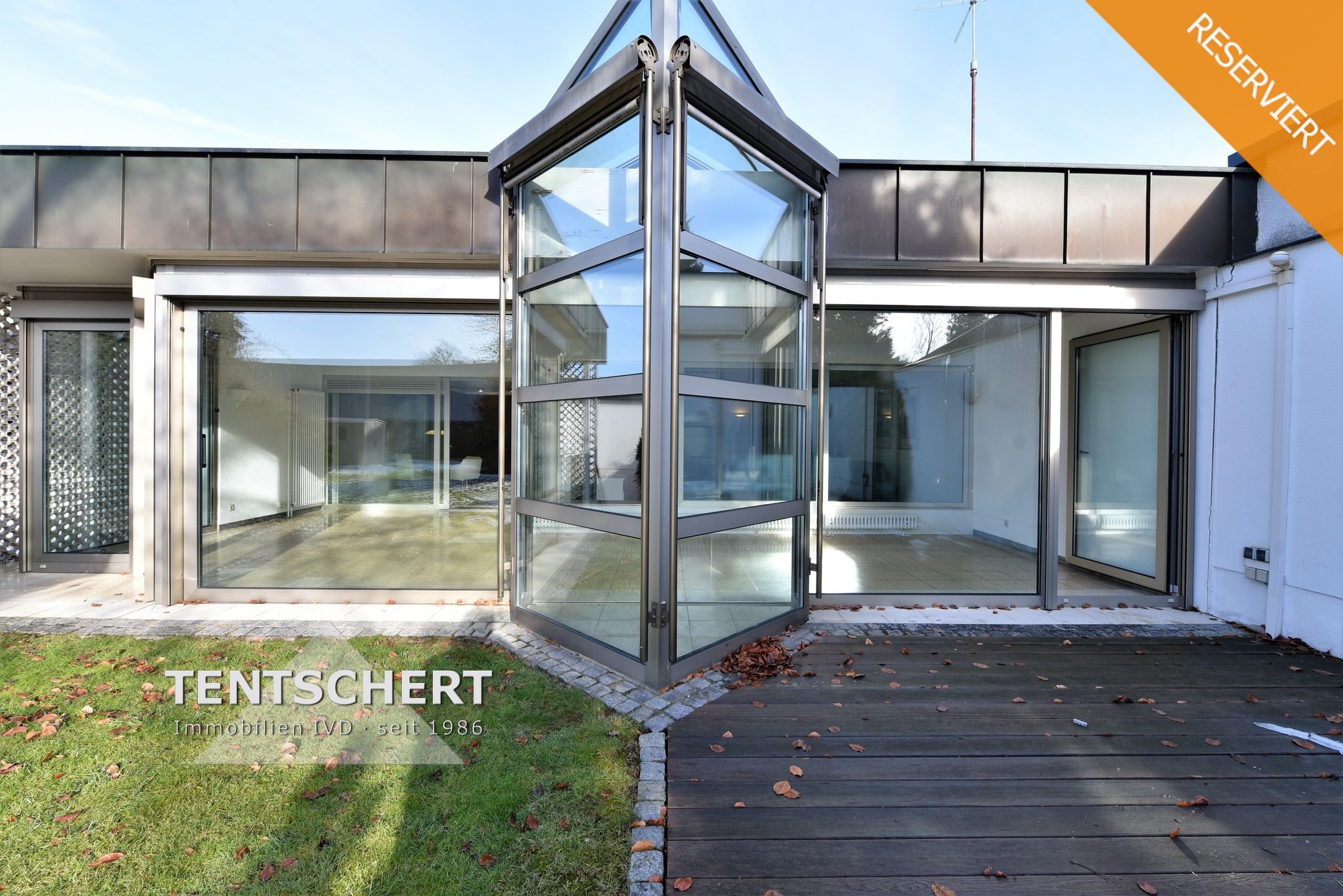 Tentschert Immobilien GmbH & Co. KG - Immobilienangebot - 89231 Neu-Ulm - Mitte - Einfamilienhaus - Bungalow im Neu-Ulmer Villenviertel **PROVISIONSFREI**
