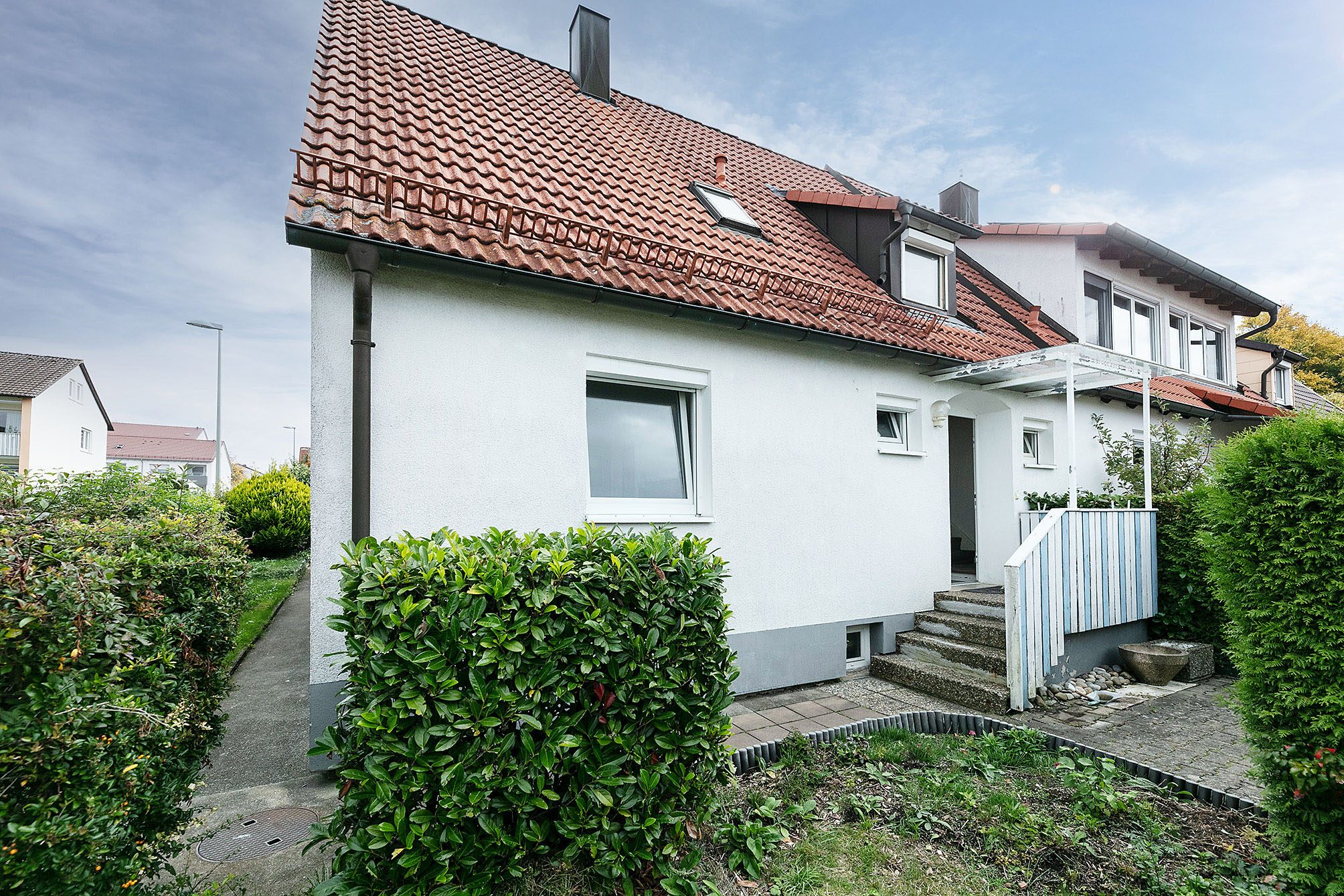 Tentschert Immobilien GmbH & Co. KG - Immobilienangebot - 89075 Ulm - Eselsberg - Reiheneckhaus - Wer erweckt mich zu neuem Leben? Ich freue mich auf Euch!