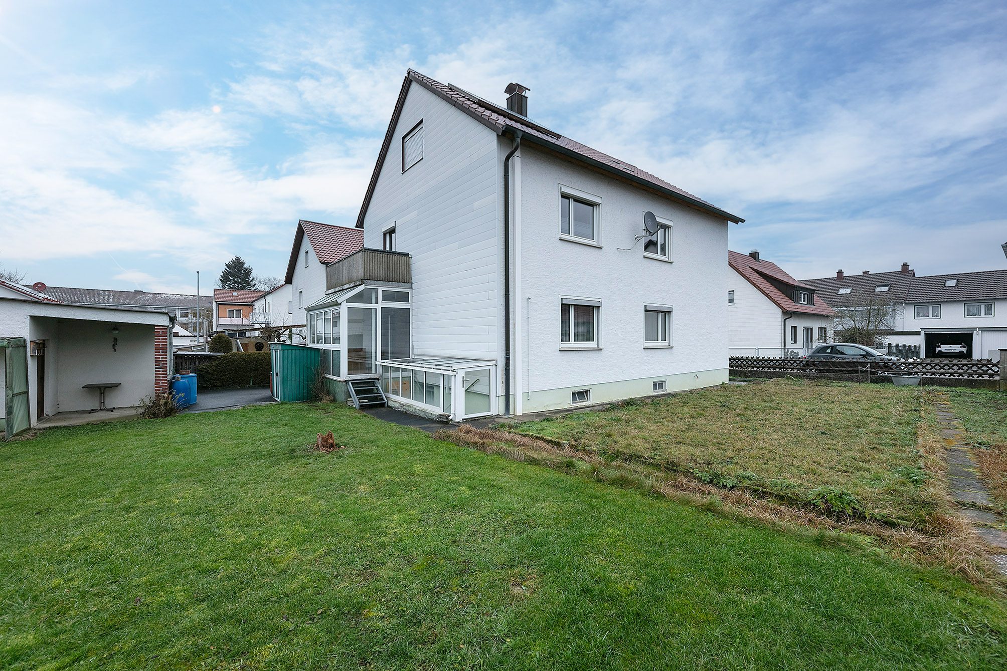 001KurzAnsicht Tentschert Immobilien GmbH & Co. KG - Immobilienangebot - 89233 Neu-Ulm - Gerlenhofen - Zweifamilienhaus - Erfüllen Sie sich Ihren Traum vom eigenen Haus!