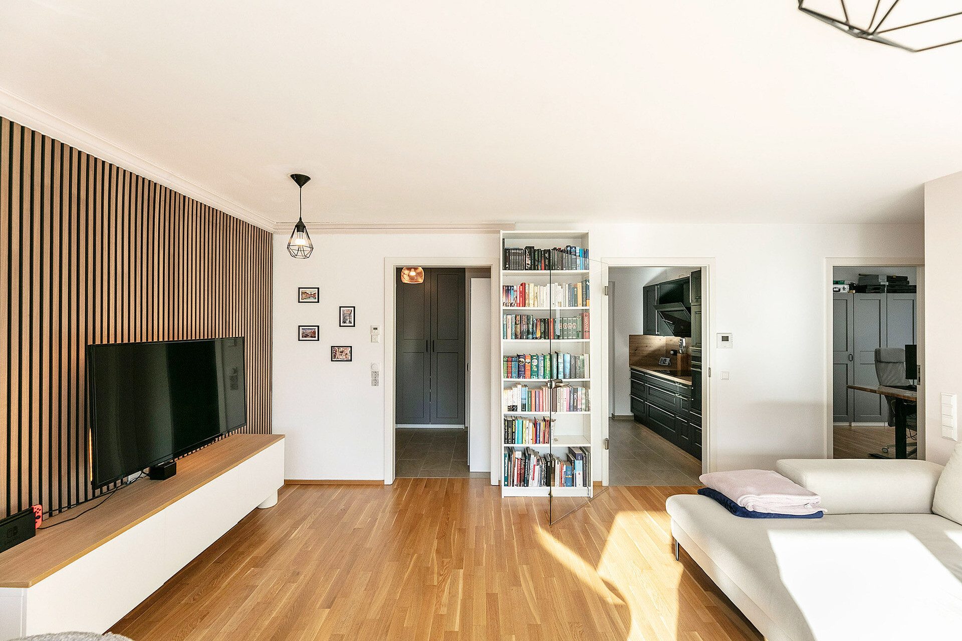 Immobilienangebot - Ulm - Alle - Gleich einziehen! 
Neuwertige Wohnung am Fuße des Michelsberg