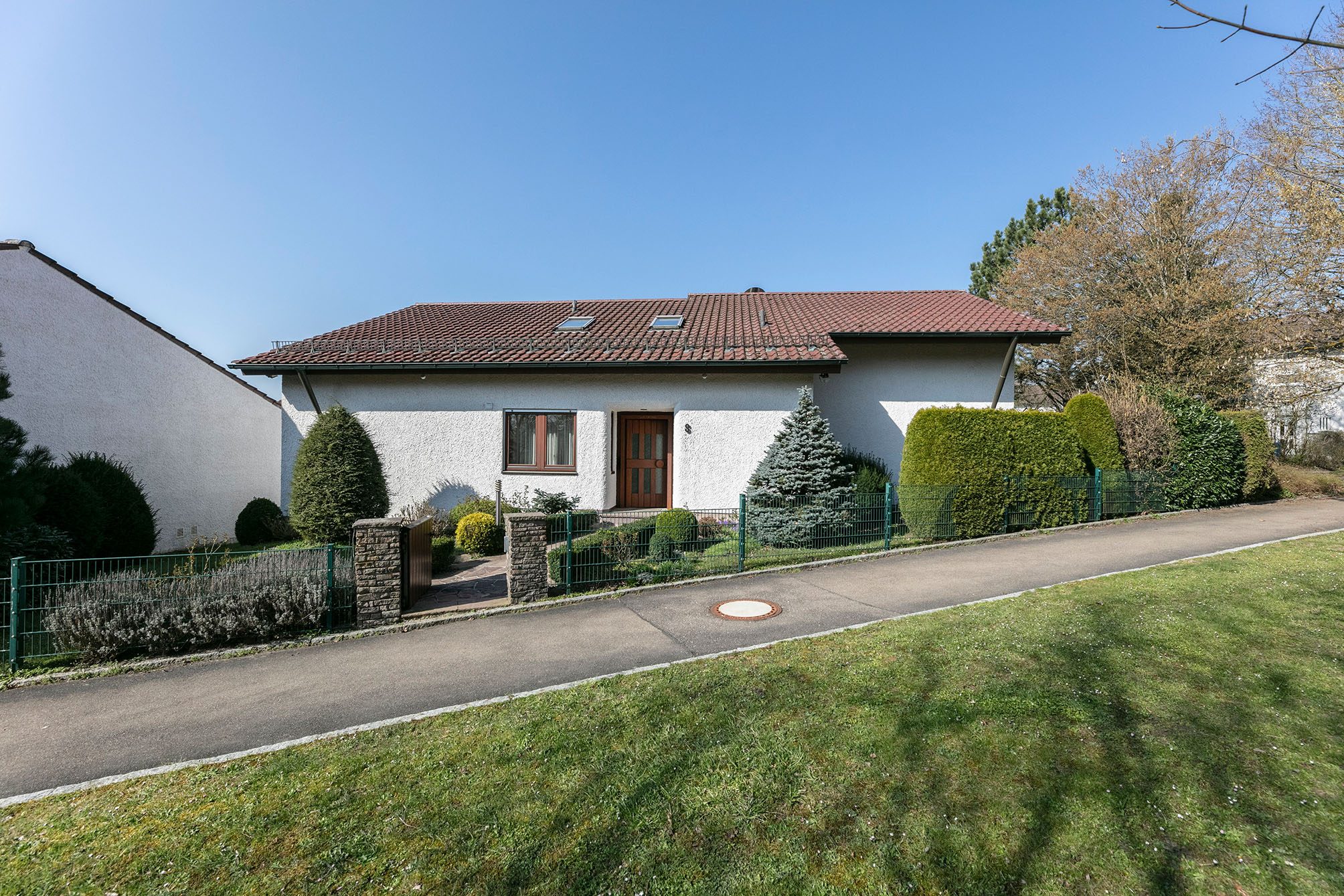 Tentschert Immobilien GmbH & Co. KG - Immobilienangebot - 89075 Ulm - Böfingen - Einfamilienhaus - Attraktive Lage - tolles Grundstück - sehr gepflegtes EFH
