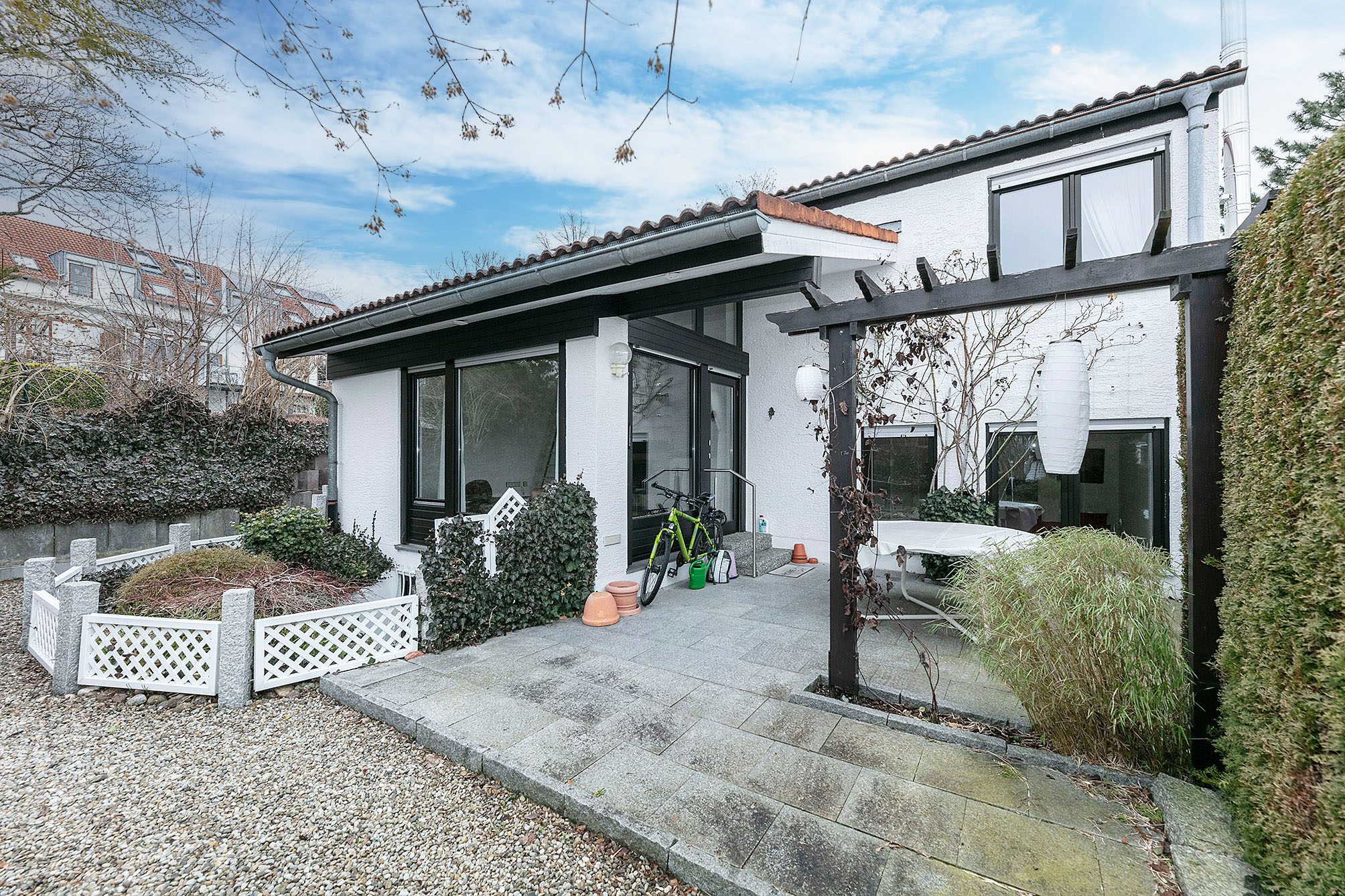 Tentschert Immobilien GmbH & Co. KG - Immobilienangebot - 89075 Ulm - Eselsberg - Reiheneckhaus - Tolles Wohnvergnügen: Split-Level-Reiheneckhaus in begehrter Lage - PROVISIONSFREI