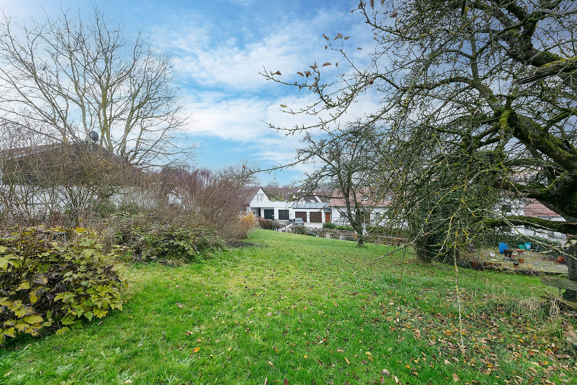 Tentschert Immobilien GmbH & Co. KG - Immobilienangebot - 89250 Senden - Senden - Grundstücke - Sie haben die Wohnidee? Wir haben das Grundstück!