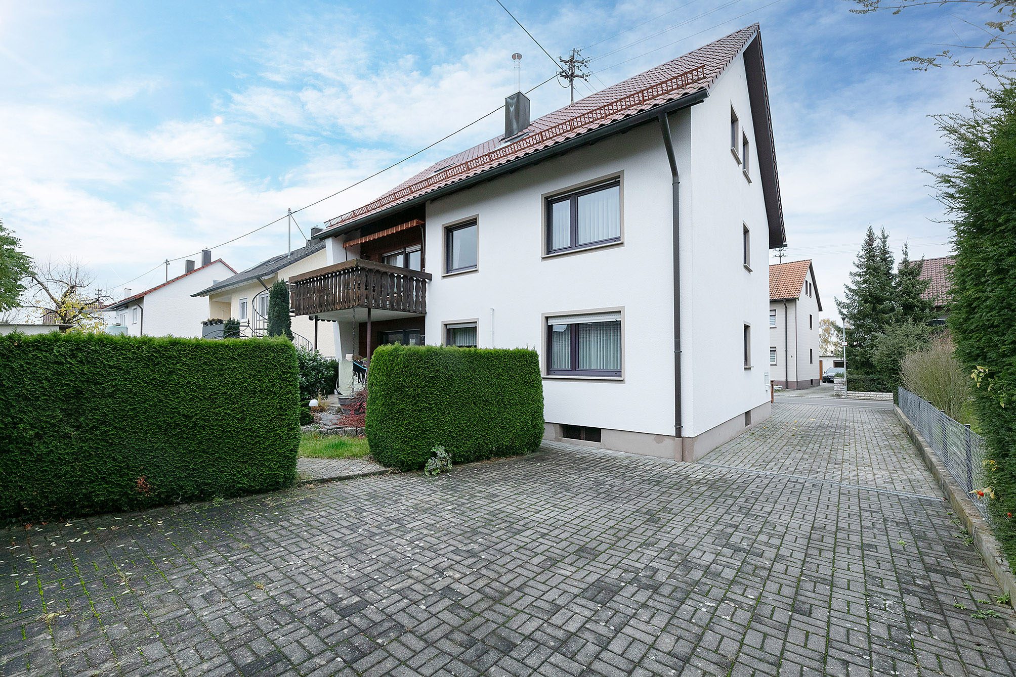 Tentschert Immobilien GmbH & Co. KG - Immobilienangebot - 89171 Illerkirchberg - Illerkirchberg - Mehrfamilienhaus - *PROVISIONSFREI* - Platzprobleme ade - Dreifamilienhaus in Unterkirchberg