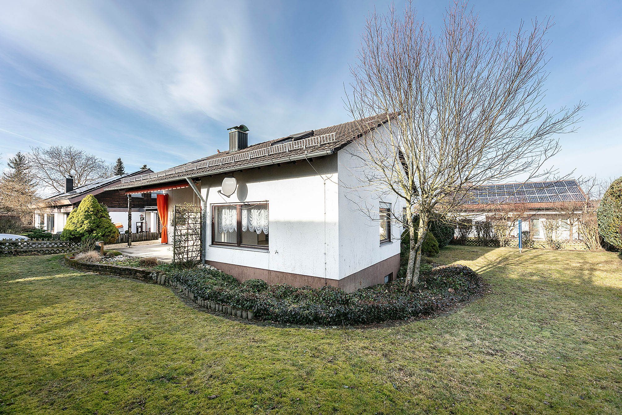 Tentschert Immobilien GmbH & Co. KG - Immobilienangebot - 89179 Beimerstetten - Beimerstetten - Häuser - - Platz für die ganze Familie - EFH im Grünen in Beimerstetten