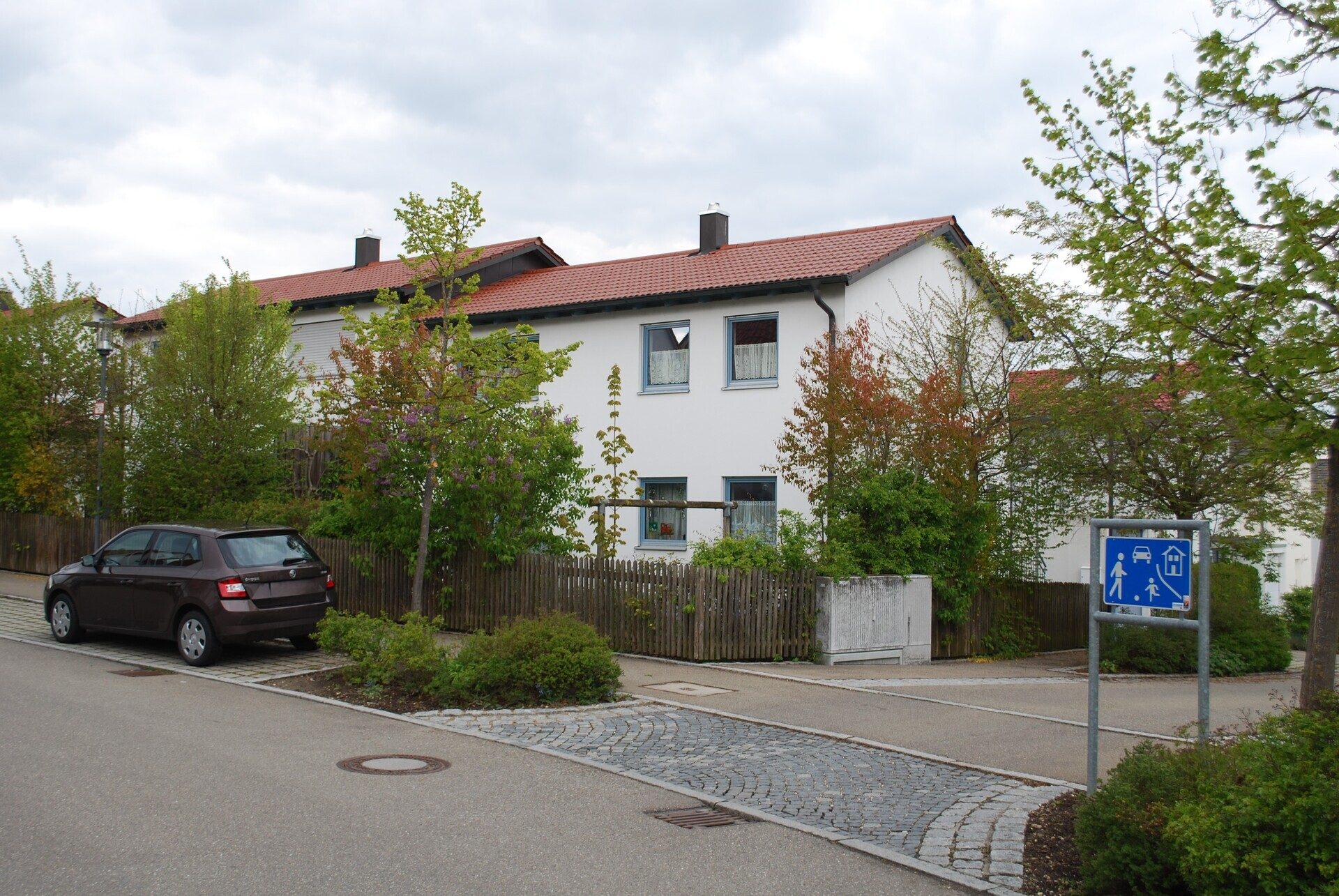 Immobilienangebot - Ulm - Alle - Solide Doppelhaushäfte in beliebter Lage
