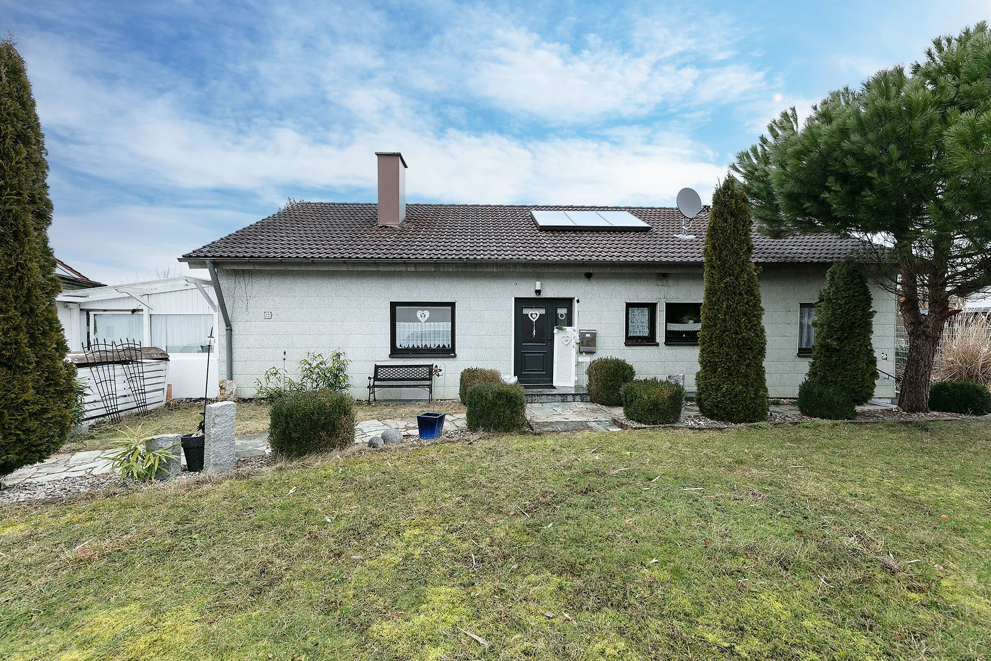 Tentschert Immobilien GmbH & Co. KG - Immobilienangebot - 89584 Ehingen - Ehingen - Einfamilienhaus mit Einliegerwohnung - Ein Haus mit viel Platz in toller Lage...