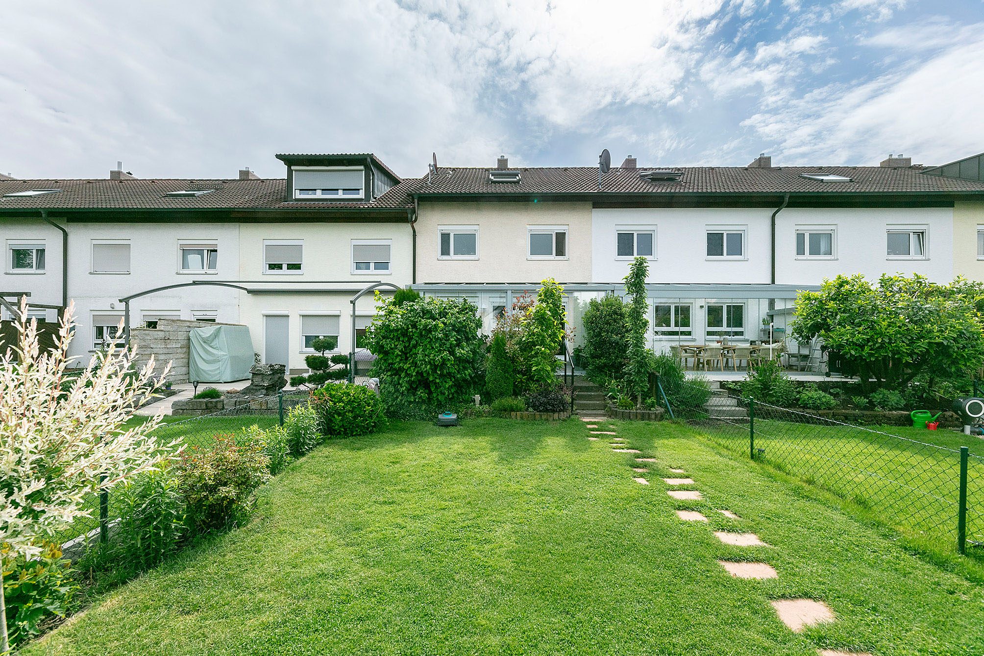 Tentschert Immobilien GmbH & Co. KG - Immobilienangebot - 89079 Ulm - Gögglingen - Reihenmittelhaus - Gemütliches Reihenmittelhaus mit viel Platz und Charme - ideal für Familien