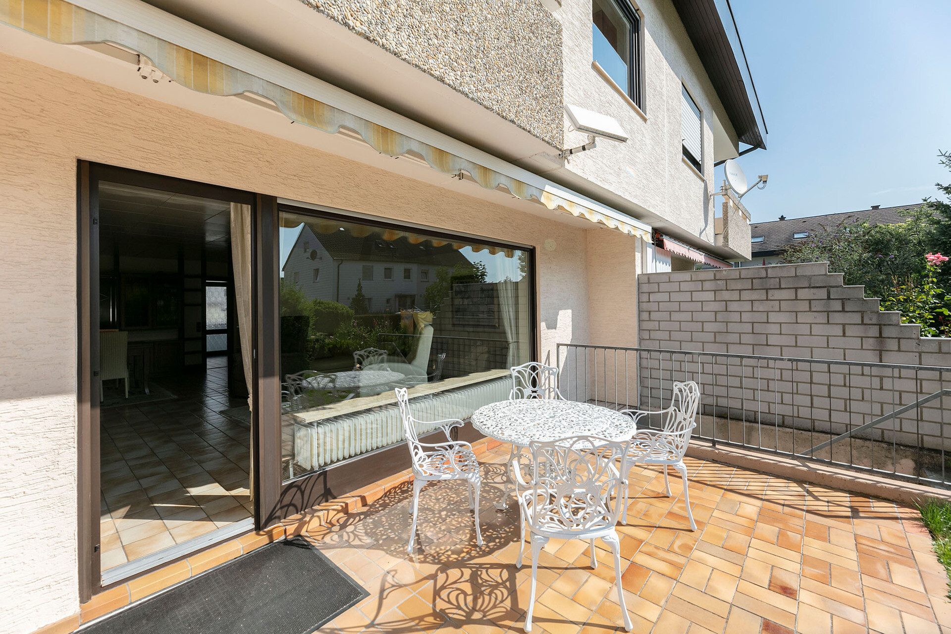 Immobilienangebot - Neu-Ulm - Alle - - Gepflegtes RMH mit viel Platz für die Familie -