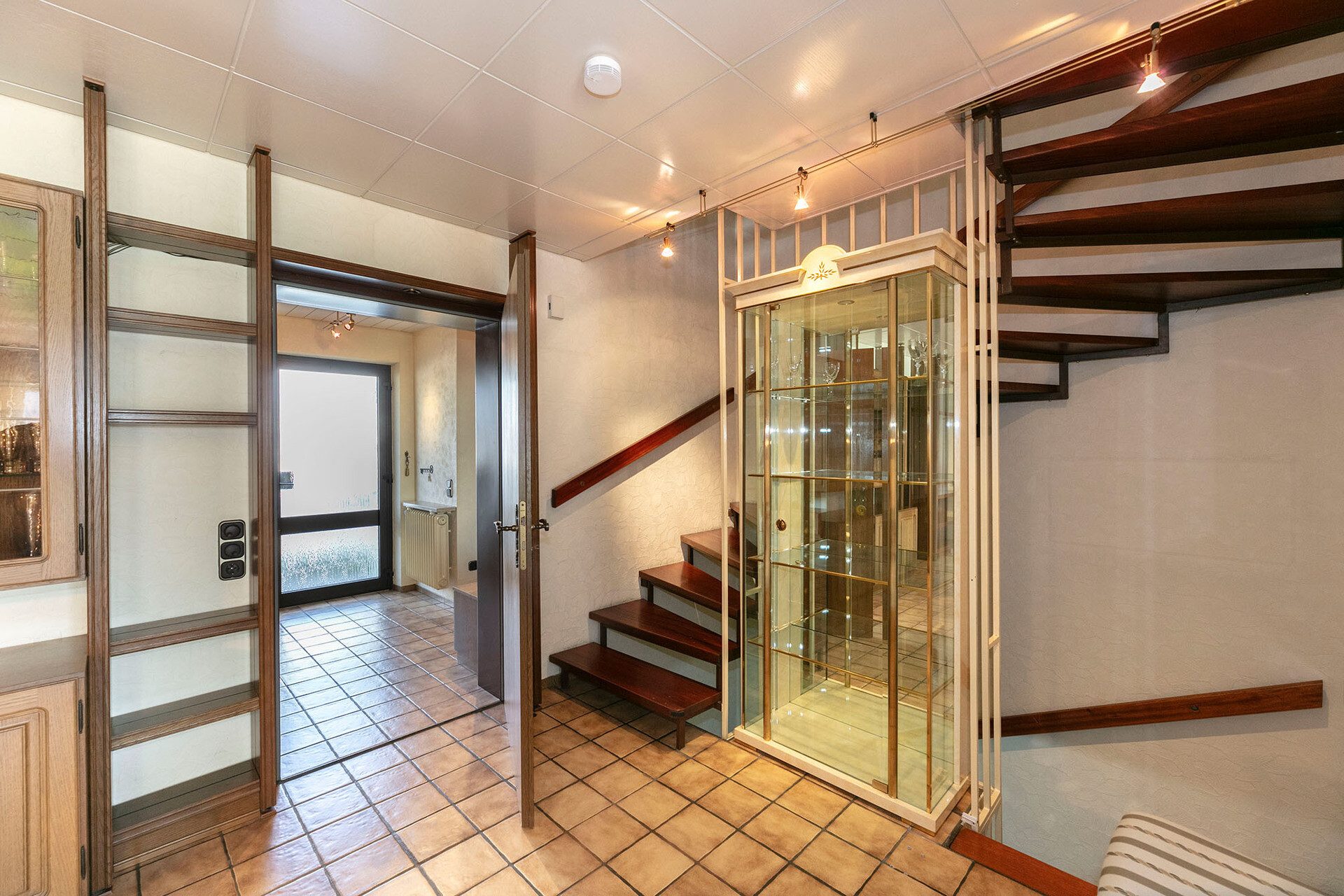 Immobilienangebot - Neu-Ulm - Alle - - Gepflegtes RMH mit viel Platz für die Familie -