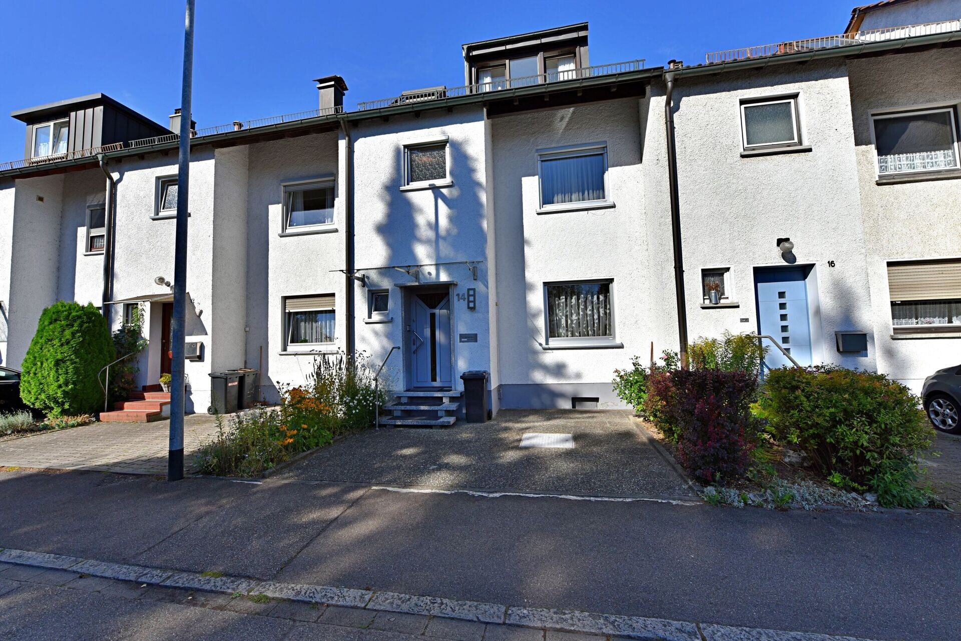 Immobilienangebot - Neu-Ulm - Alle - Nur 300 Meter zur Donau - Reihenmittelhaus in Neu-Ulm/Offenhausen