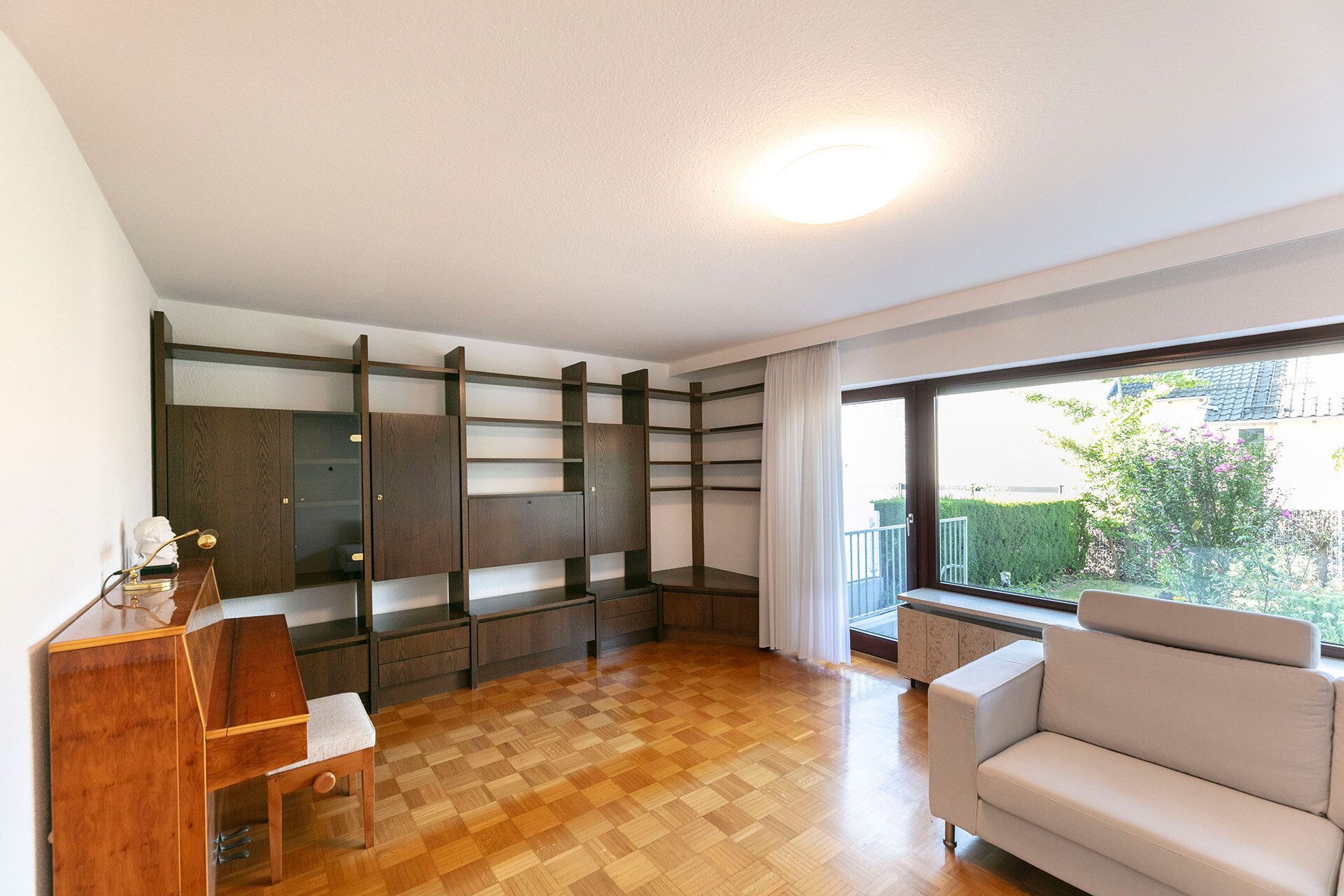 Immobilienangebot - Neu-Ulm - Alle - Charmante DHH mit schönem Garten