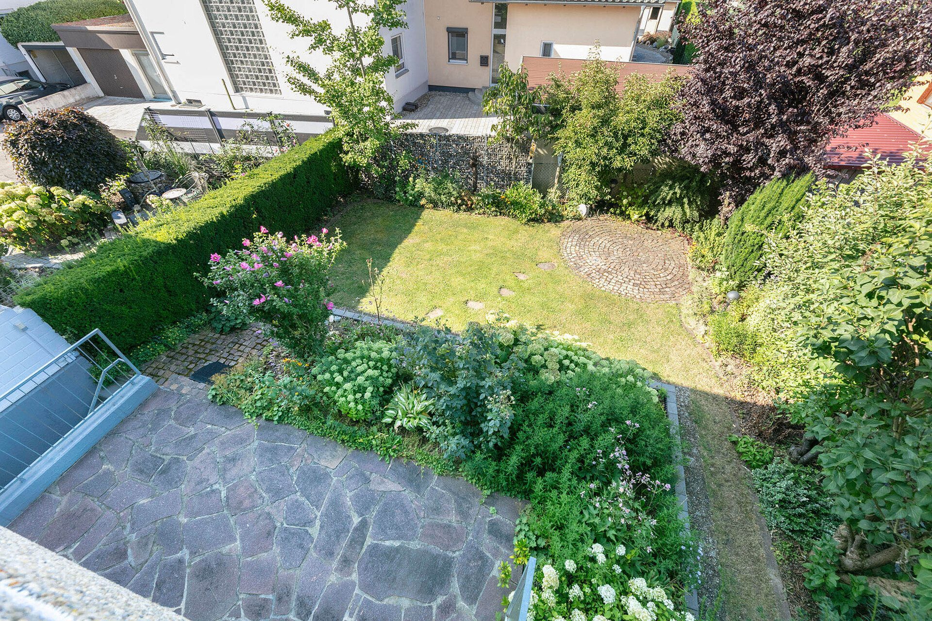 Immobilienangebot - Neu-Ulm - Alle - Charmante DHH mit schönem Garten
