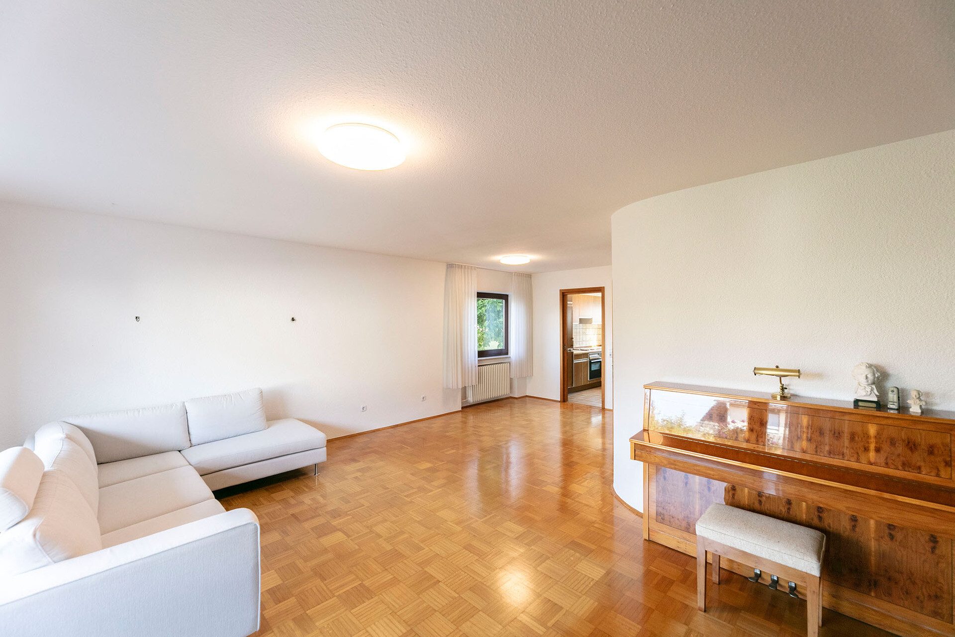 Immobilienangebot - Neu-Ulm - Alle - Charmante DHH mit schönem Garten