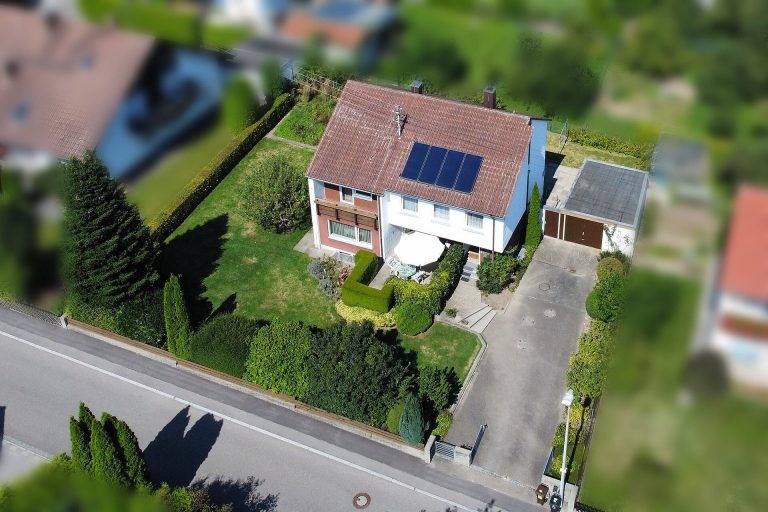 Immobilienangebot - Illerkirchberg - Alle - Familienparadies: Großzügiges Einfamilienhaus mit viel Platz für Ihre Liebsten!!!