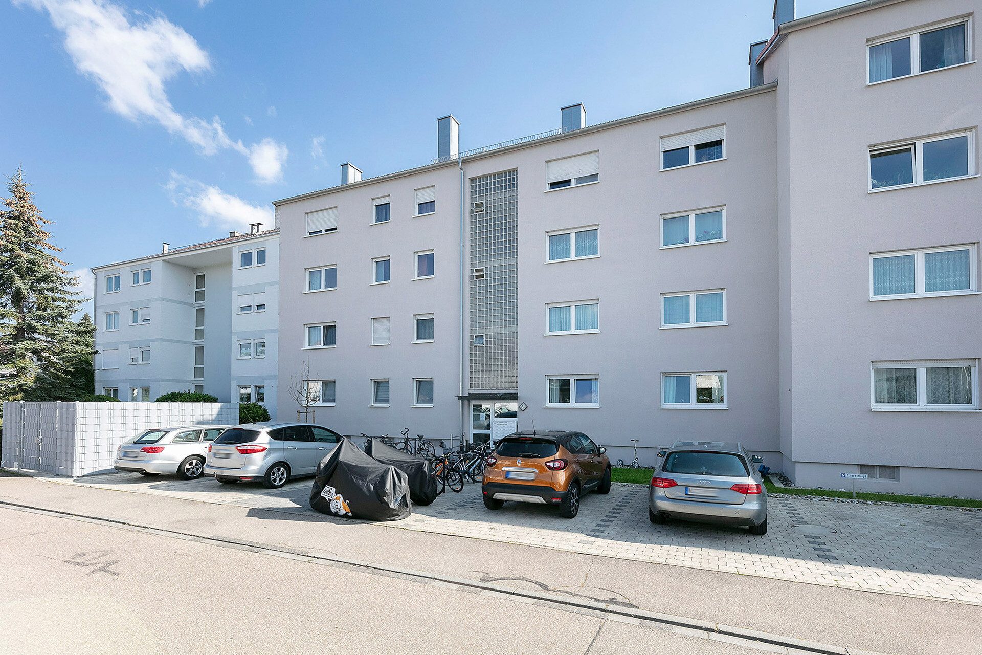 Immobilienangebot - Neu-Ulm - Alle - - schön Wohnen mit Balkon - 2-Zimmer Wohnung in Pfuhl