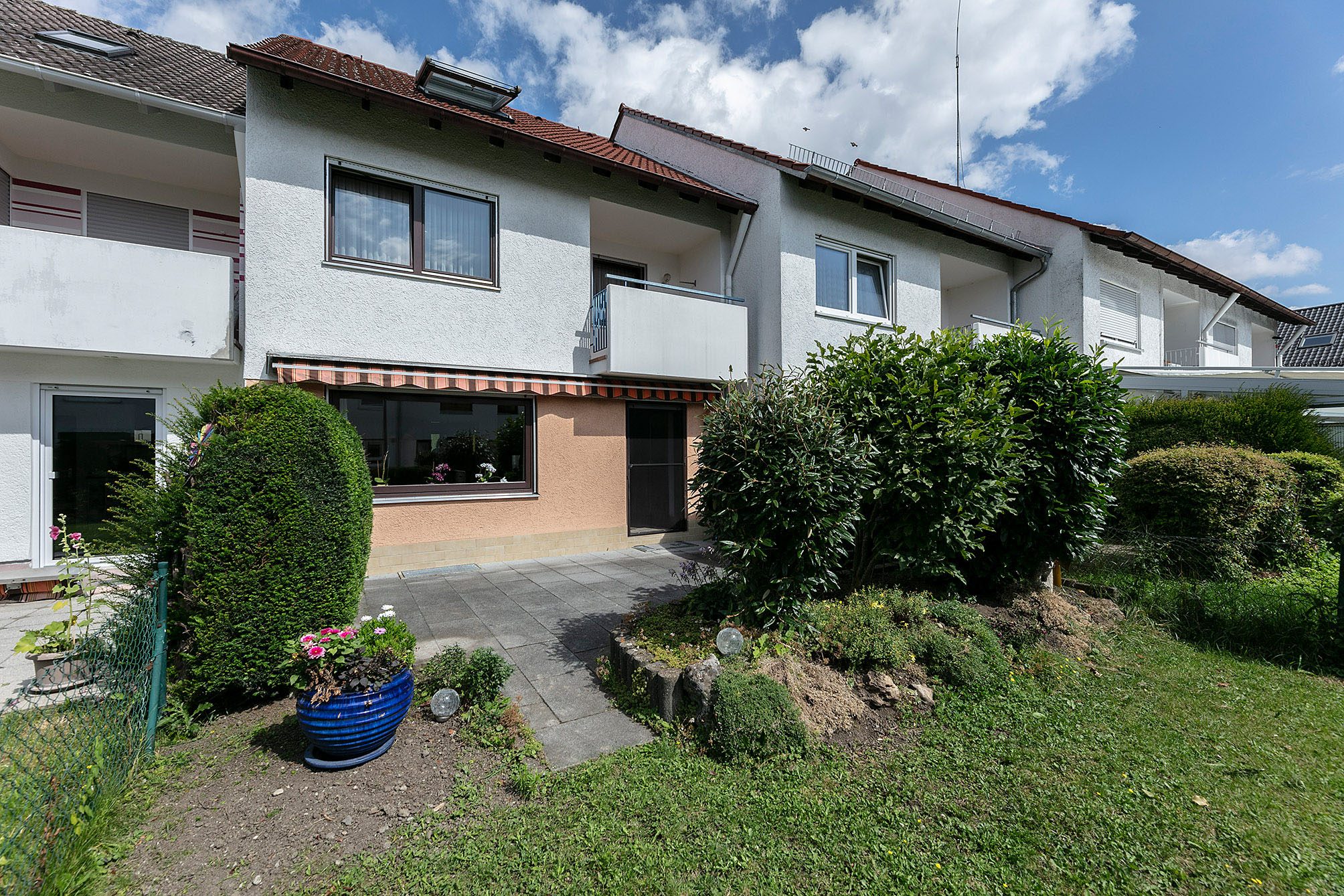 Tentschert Immobilien GmbH & Co. KG - Immobilienangebot - 89231 Neu-Ulm - Ludwigsfeld - Häuser - Viel Platz für die ganze Familie