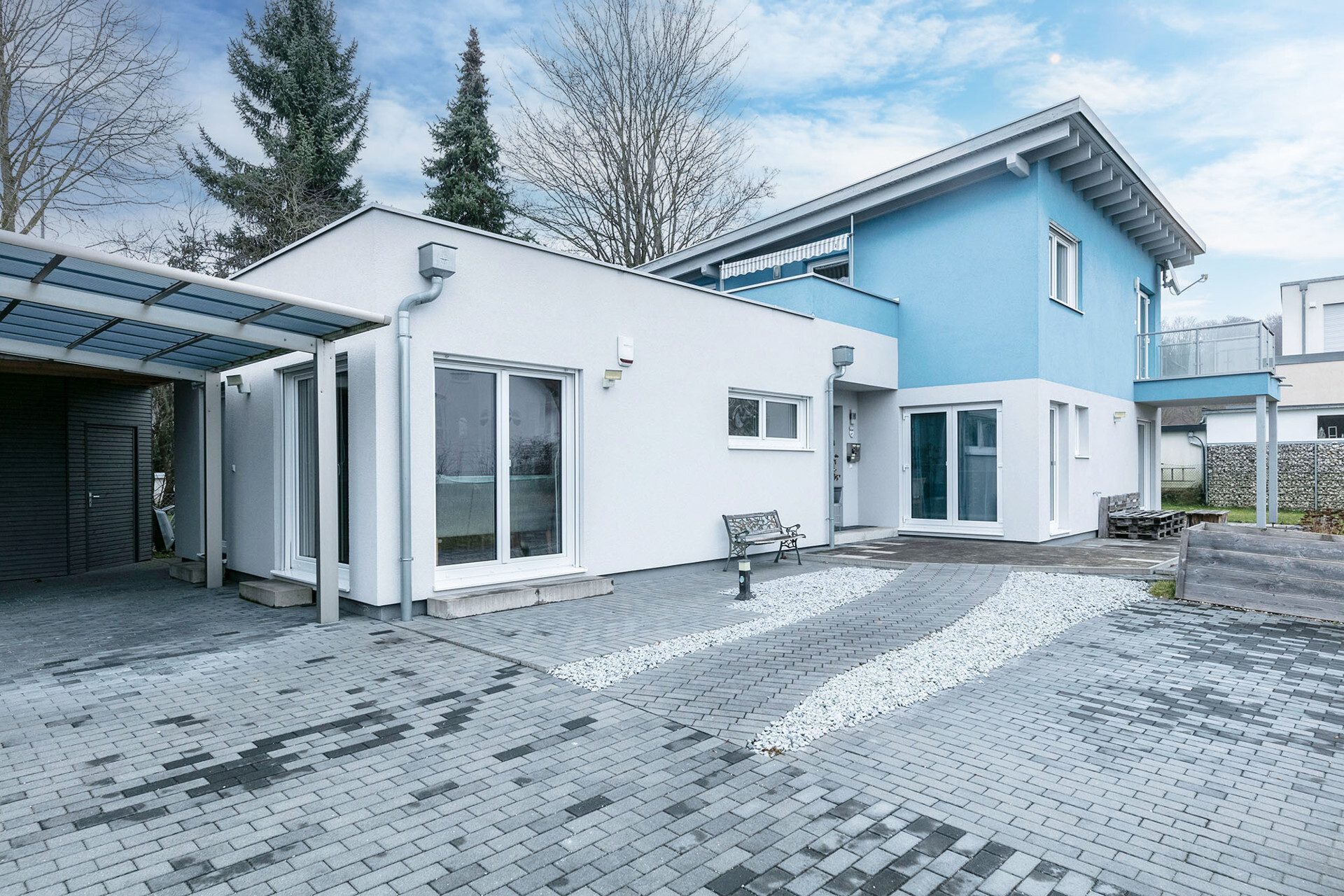 Immobilienangebot - Illertissen - Alle - - Entdecken Sie das Besondere -  EFH mit ELW in Illertissen