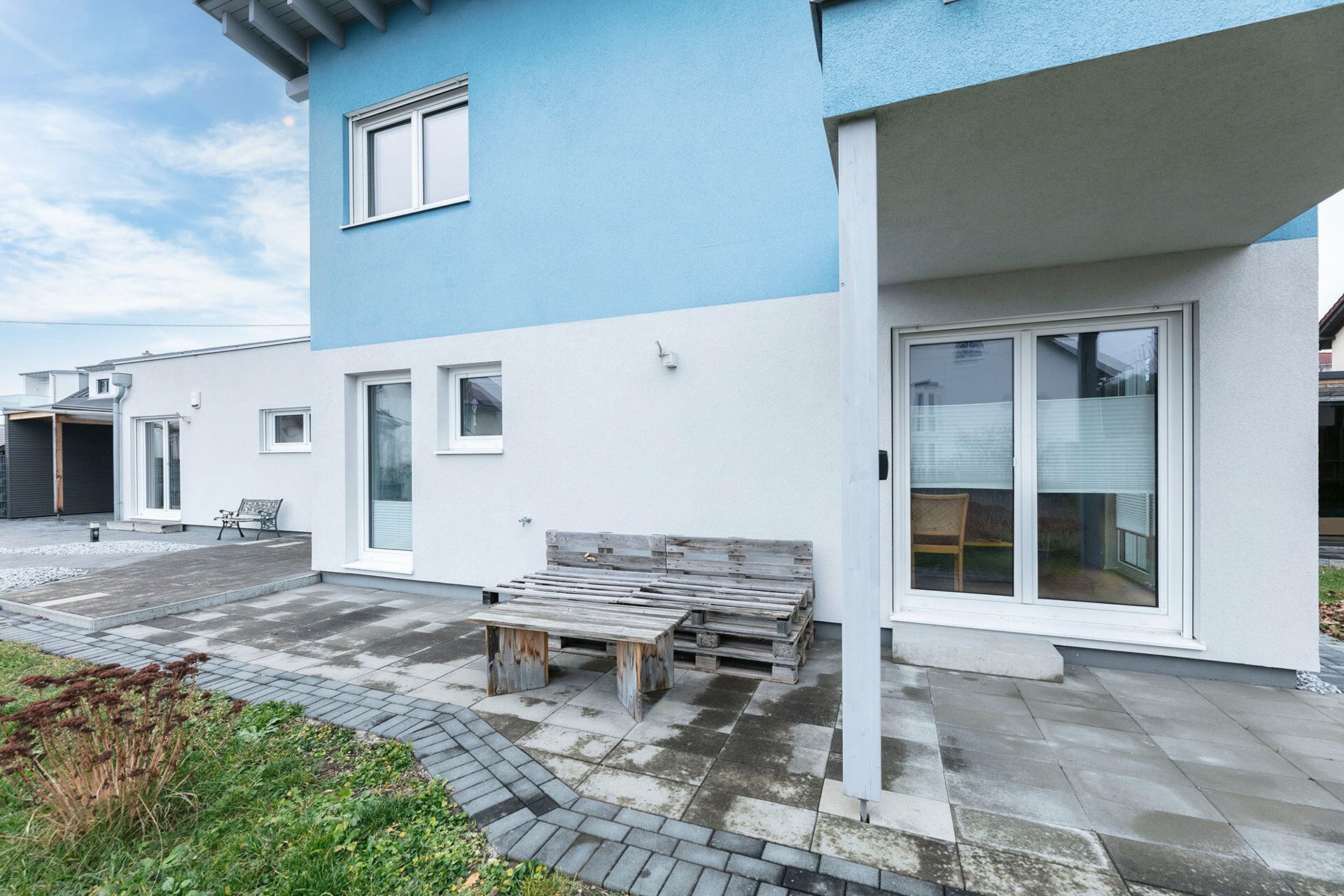 Immobilienangebot - Illertissen - Alle - - Entdecken Sie das Besondere -  EFH mit ELW in Illertissen