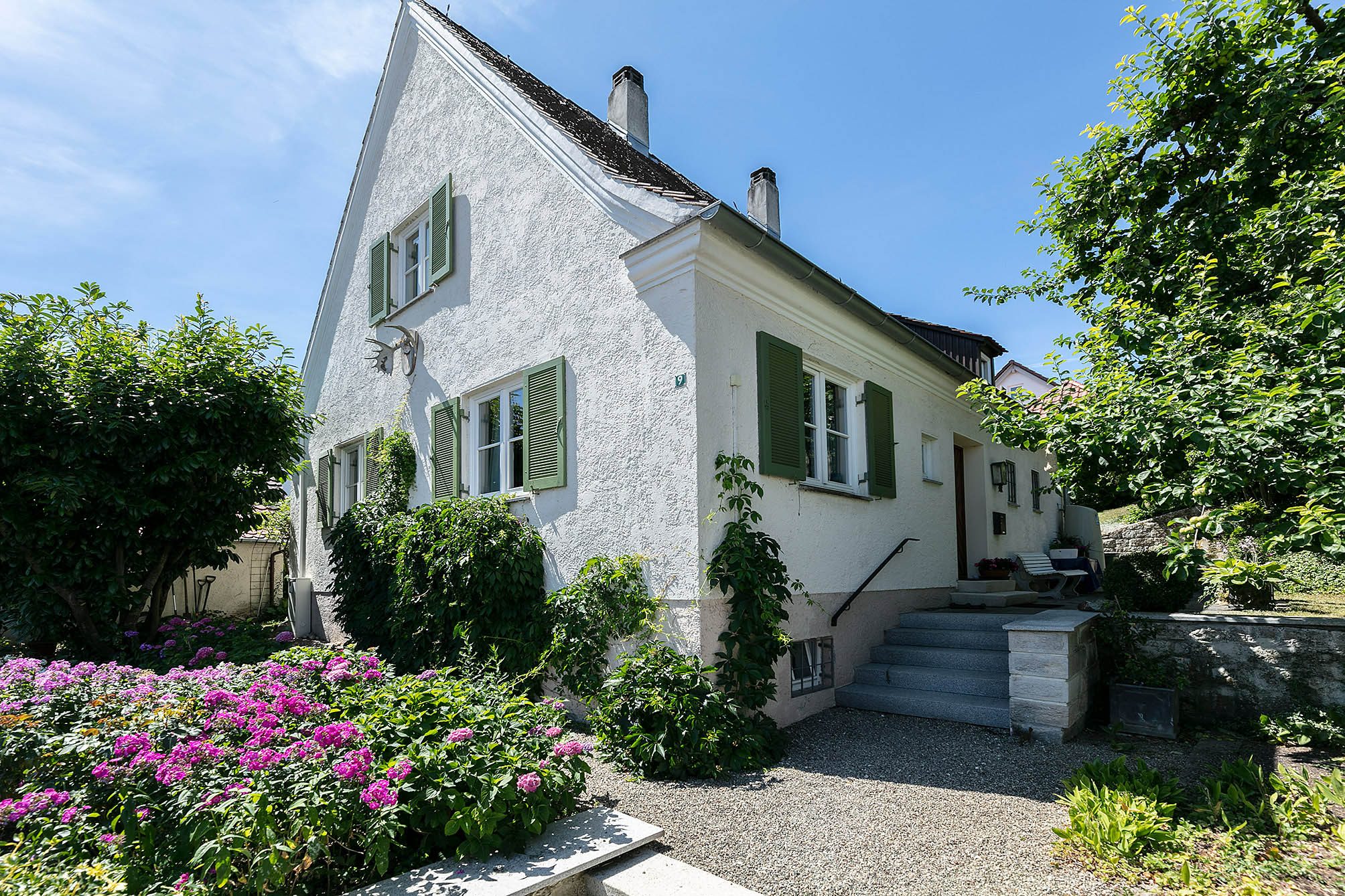 Tentschert Immobilien GmbH & Co. KG - Immobilienangebot - 89567 Sontheim - Landkreis Heidenheim - Einfamilienhaus - - Die Natur als Nachbar - EFH mit idyllischem Garten in Sontheim