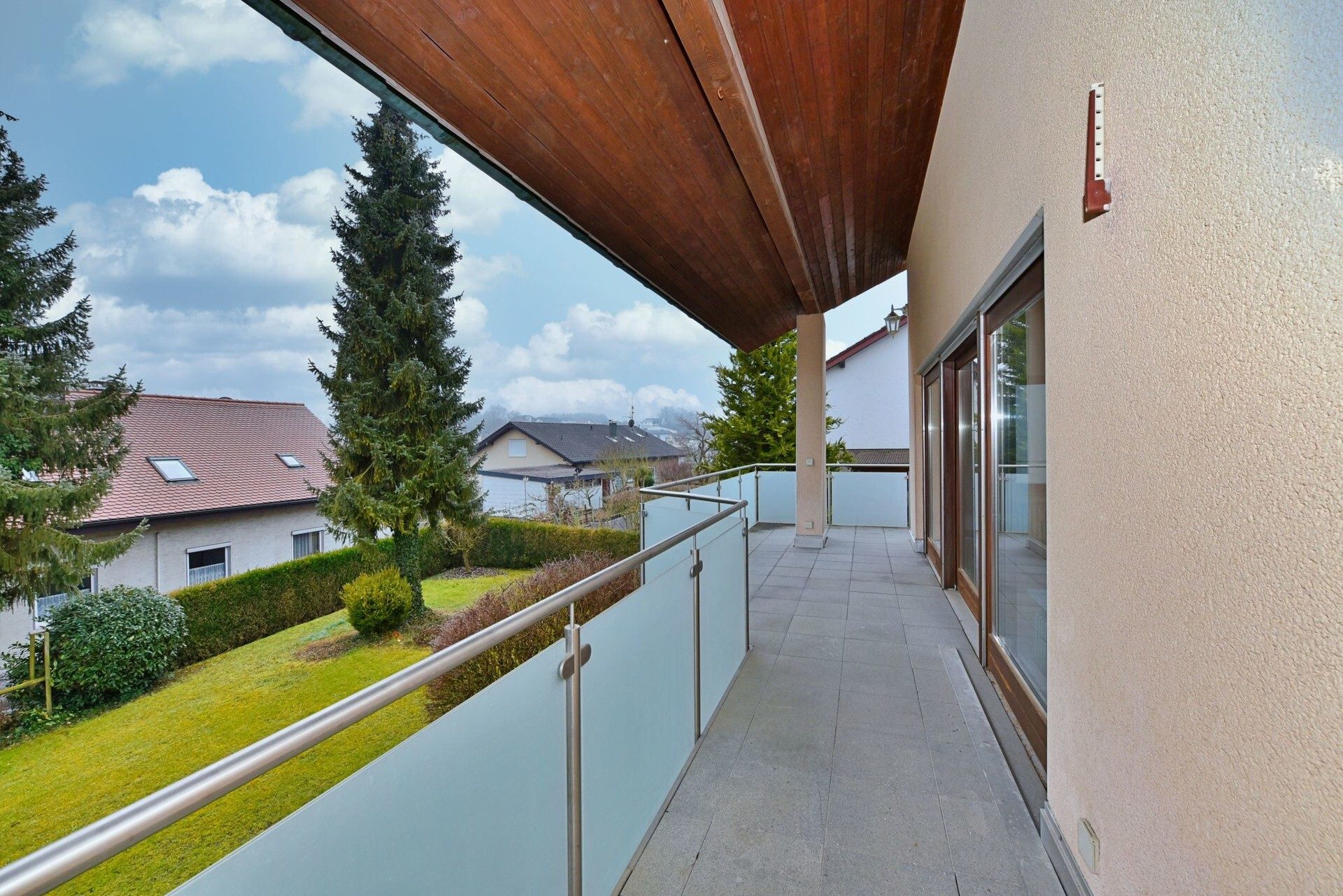 Immobilienangebot - Schemmerhofen - Alle - Einziehen und Wohlfühlen - EFH mit ELW in Schemmerhofen