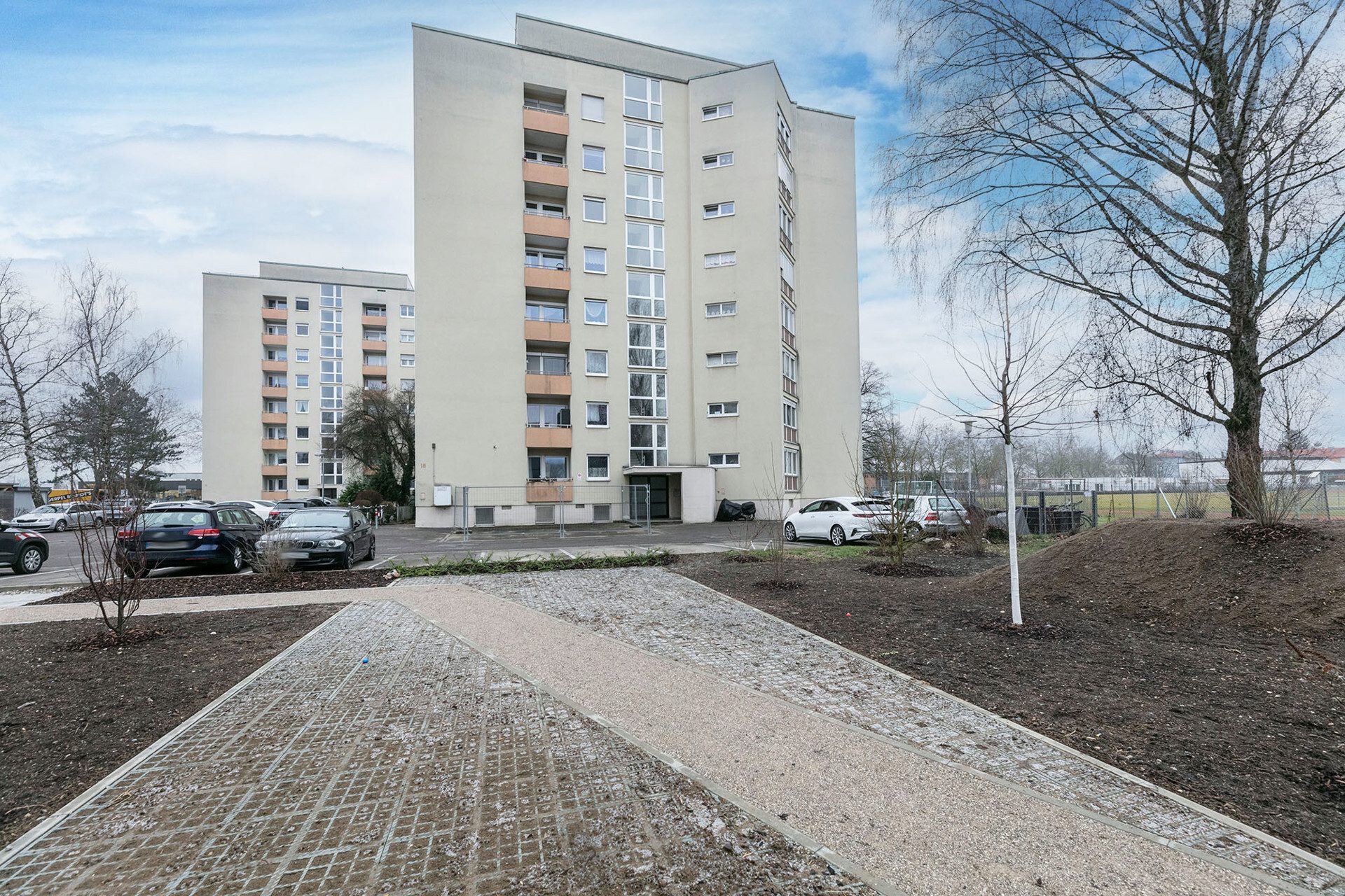 Immobilienangebot - Neu-Ulm - Alle - Modern möbliert und gut vermietet - sehr gute Kapitalanlage!