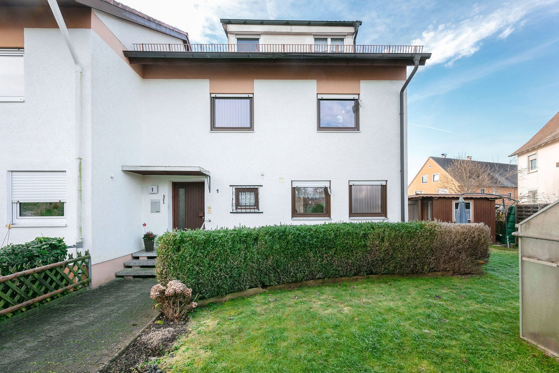 Immobilienangebot - Illerkirchberg - Alle - Viel Platz für Familien oder mehrere Generationen unter einem Dach