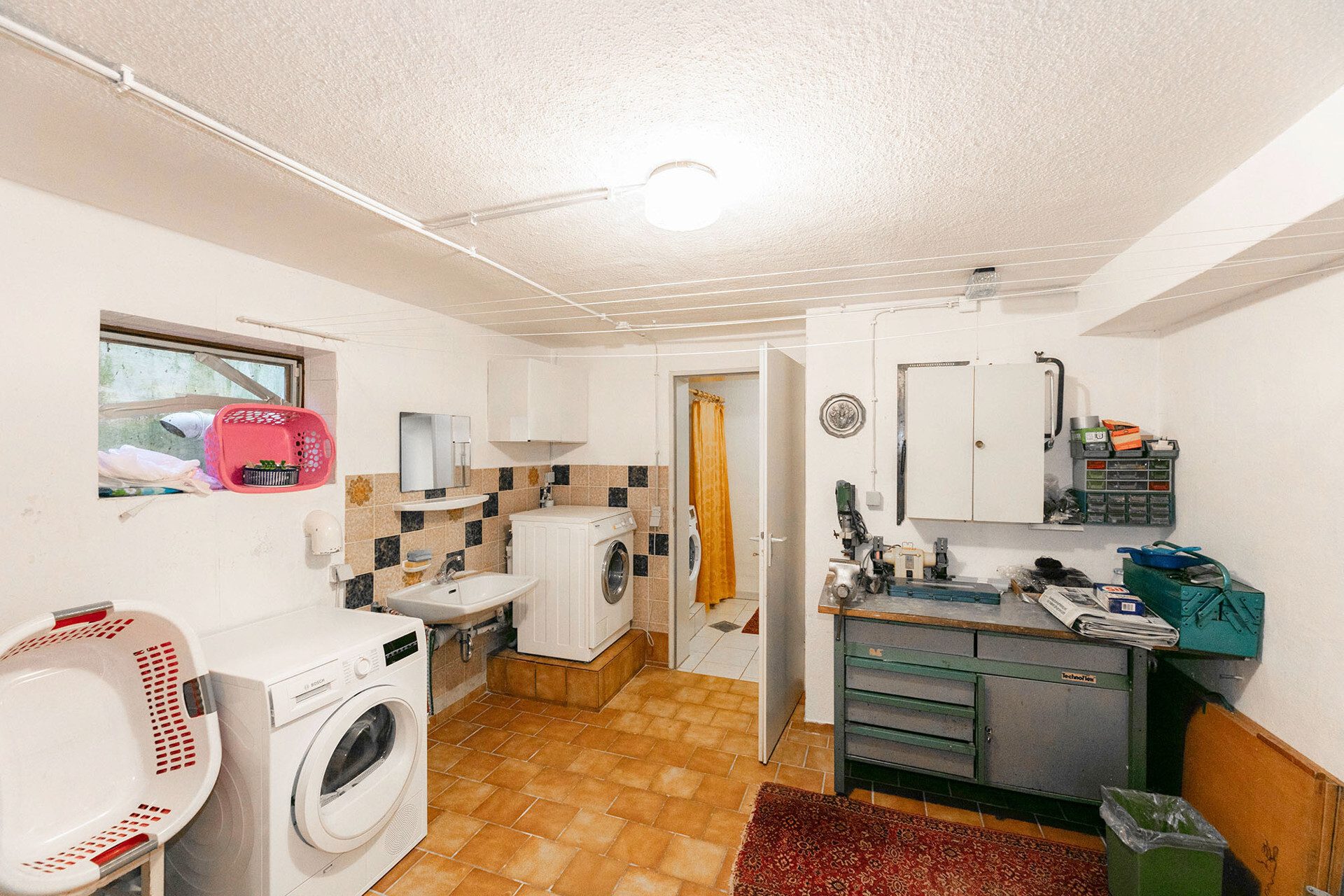 Immobilienangebot - Illerkirchberg - Alle - Viel Platz für Familien oder mehrere Generationen unter einem Dach