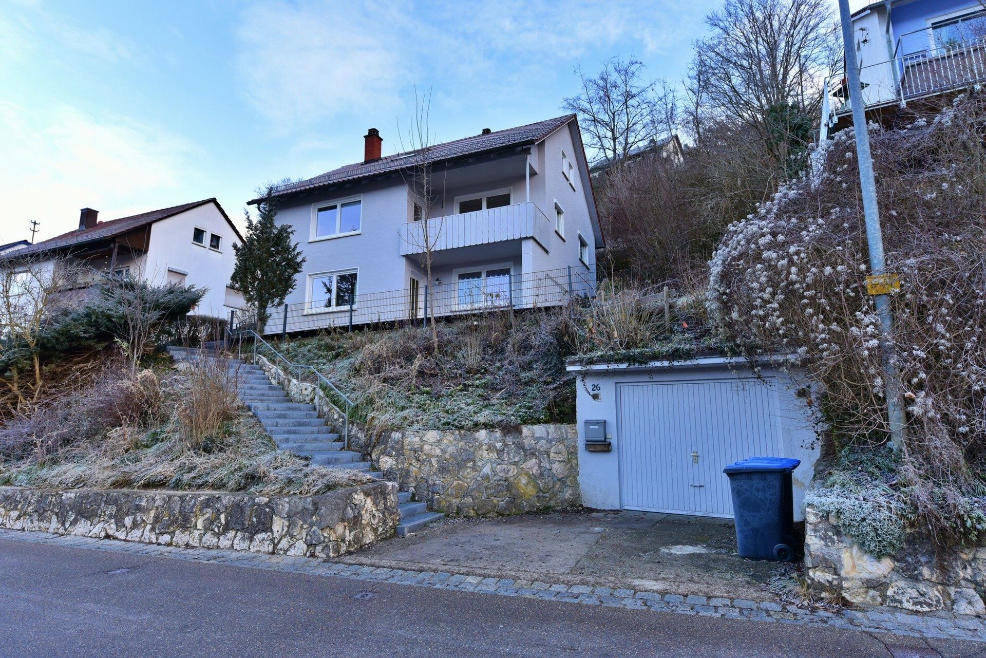 Immobilienangebot - Blaustein - Alle - Ihr neues Zuhause - Wohnen mit Weitblick in ruhiger Hanglage