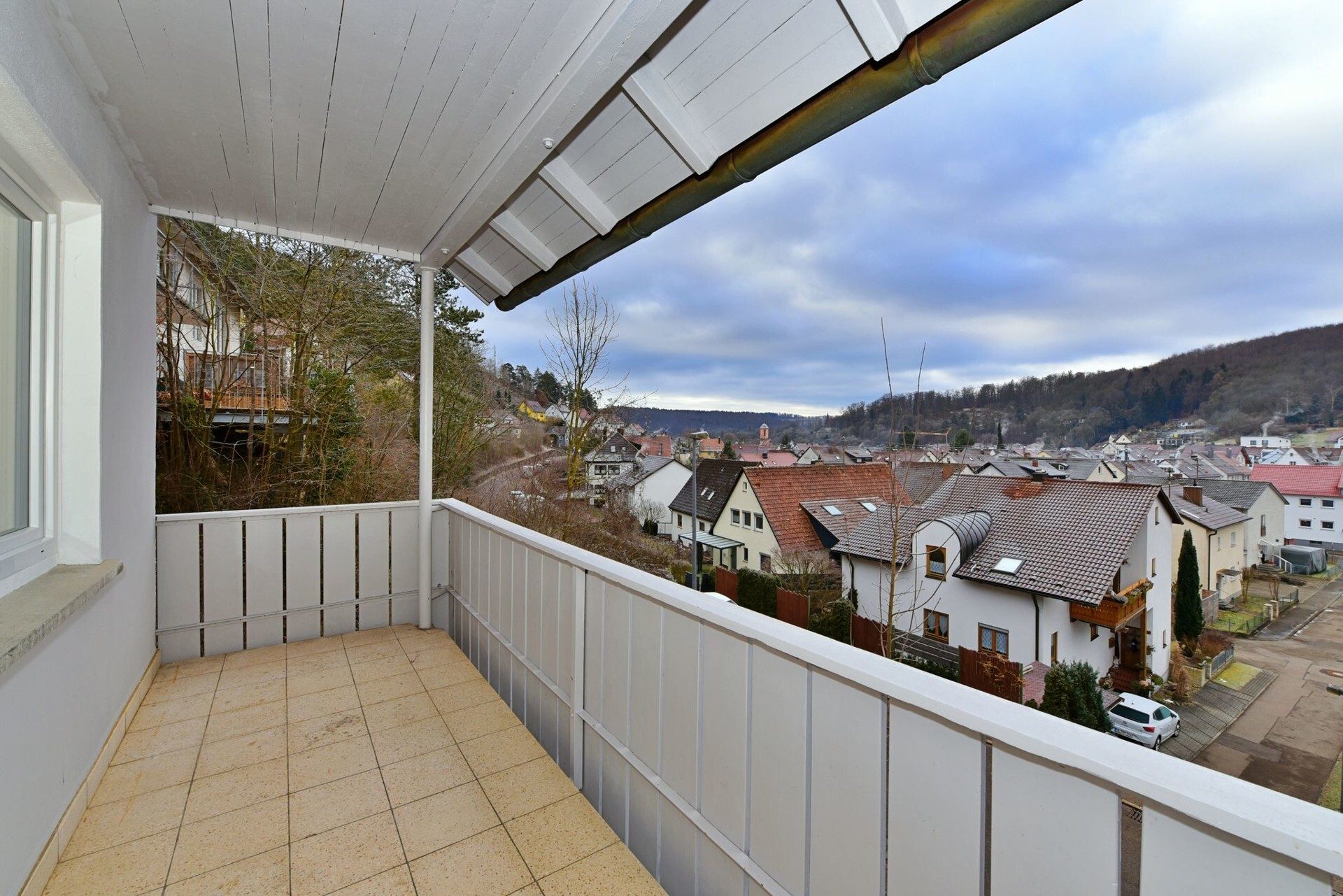 Immobilienangebot - Blaustein - Alle - Ihr neues Zuhause - Wohnen mit Weitblick in ruhiger Hanglage
