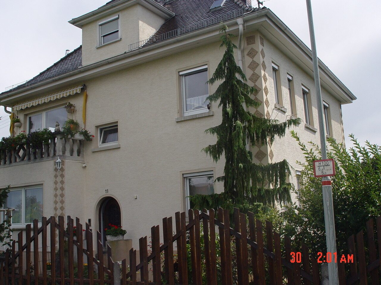Hausansicht Immobilienangebot - Ulm-Einsingen - Alle - Top-gepflegte 3-Zimmer-Wohnung