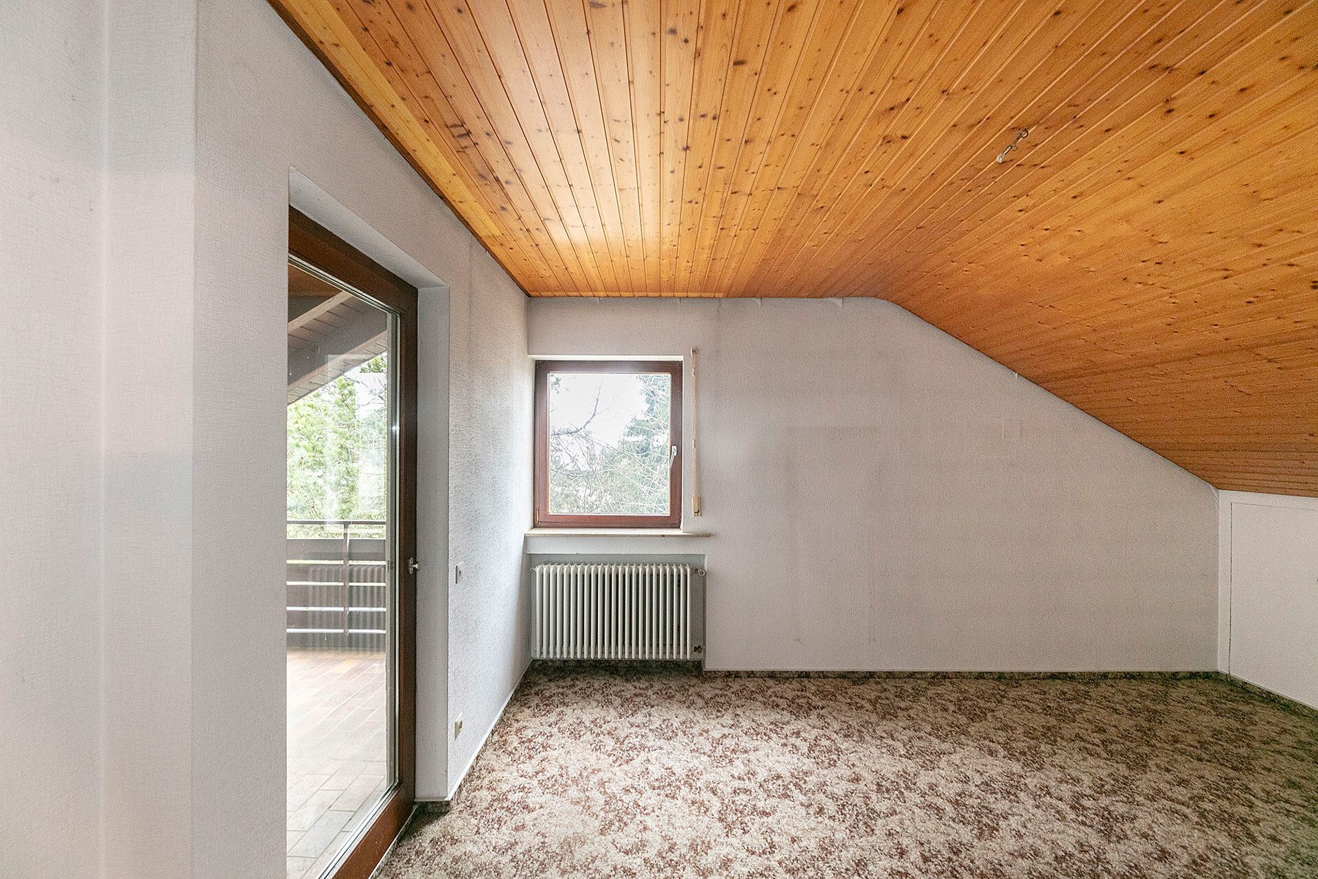 Immobilienangebot - Laichingen - Alle - Einfamilienhaus mit Einliegerbereich oder Praxis/Büro