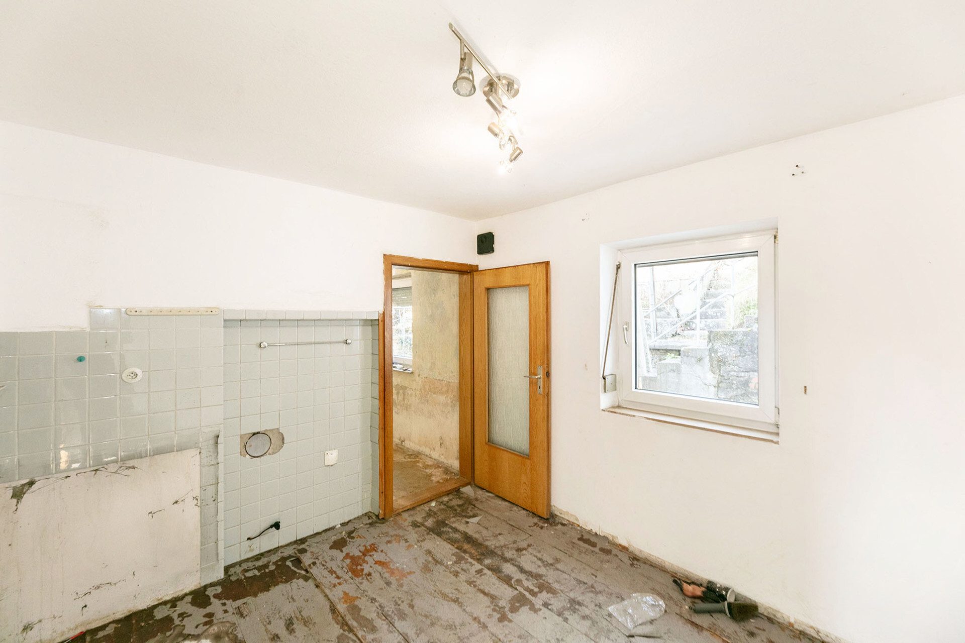 Immobilienangebot - Elchingen - Alle - - Handwerker gesucht - 
sanierungsbedürftiges EFH in Oberelchingen