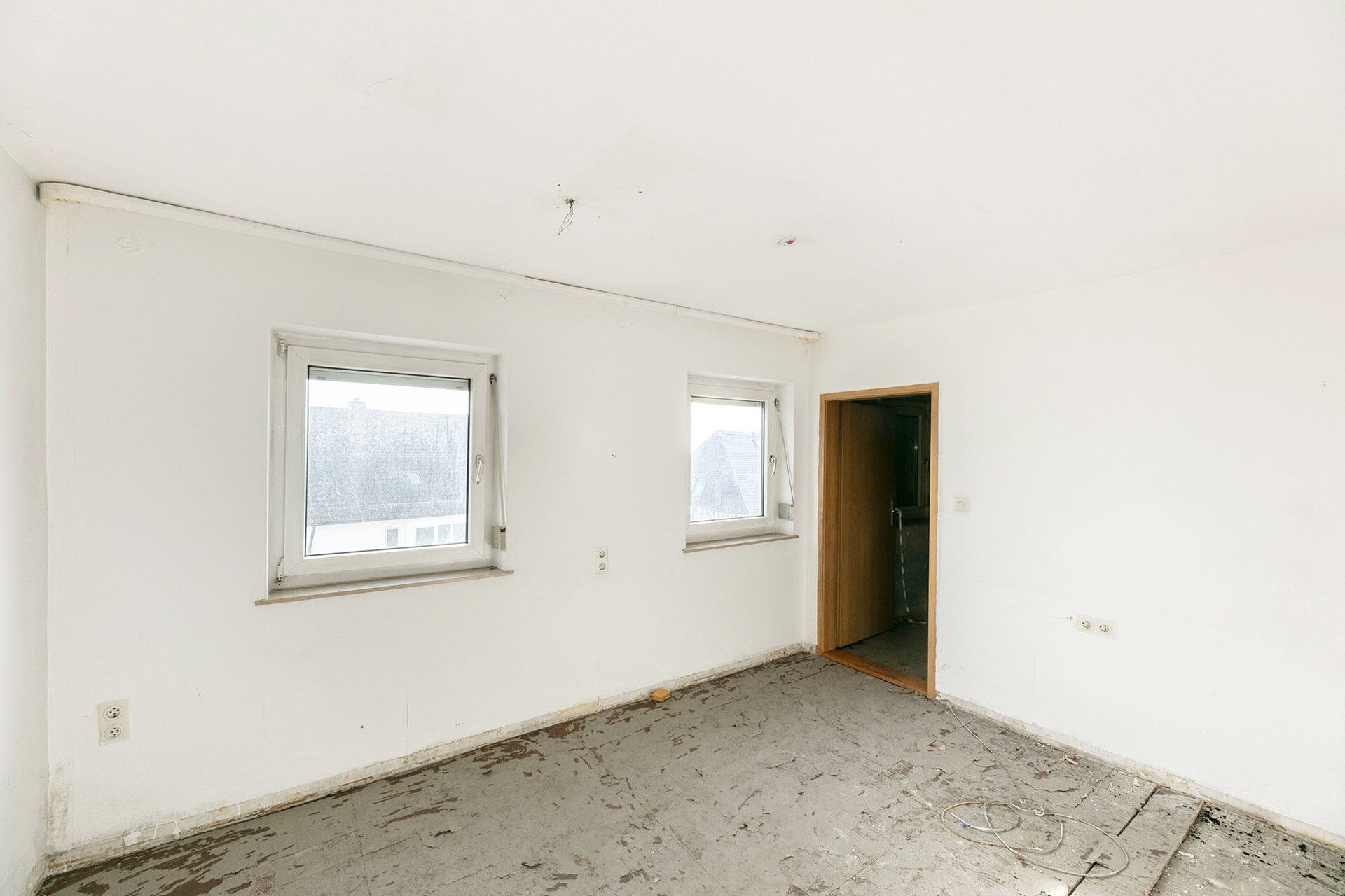 Immobilienangebot - Elchingen - Alle - - Handwerker gesucht - 
sanierungsbedürftiges EFH in Oberelchingen