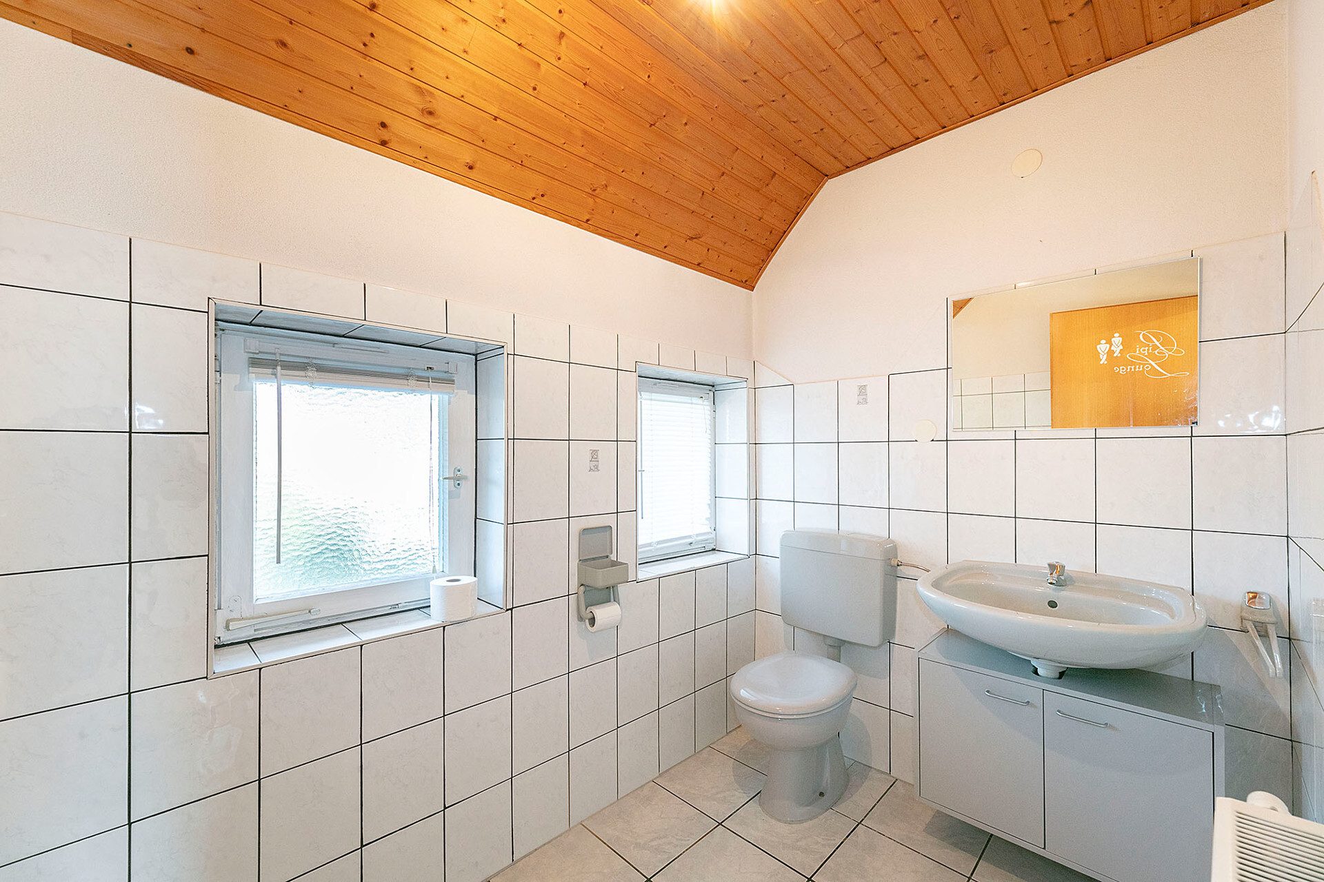 Immobilienangebot - Roggenburg - Alle - Reizendes Bauernhaus mit Scheune, Hof und zwei separaten Wohneinheiten