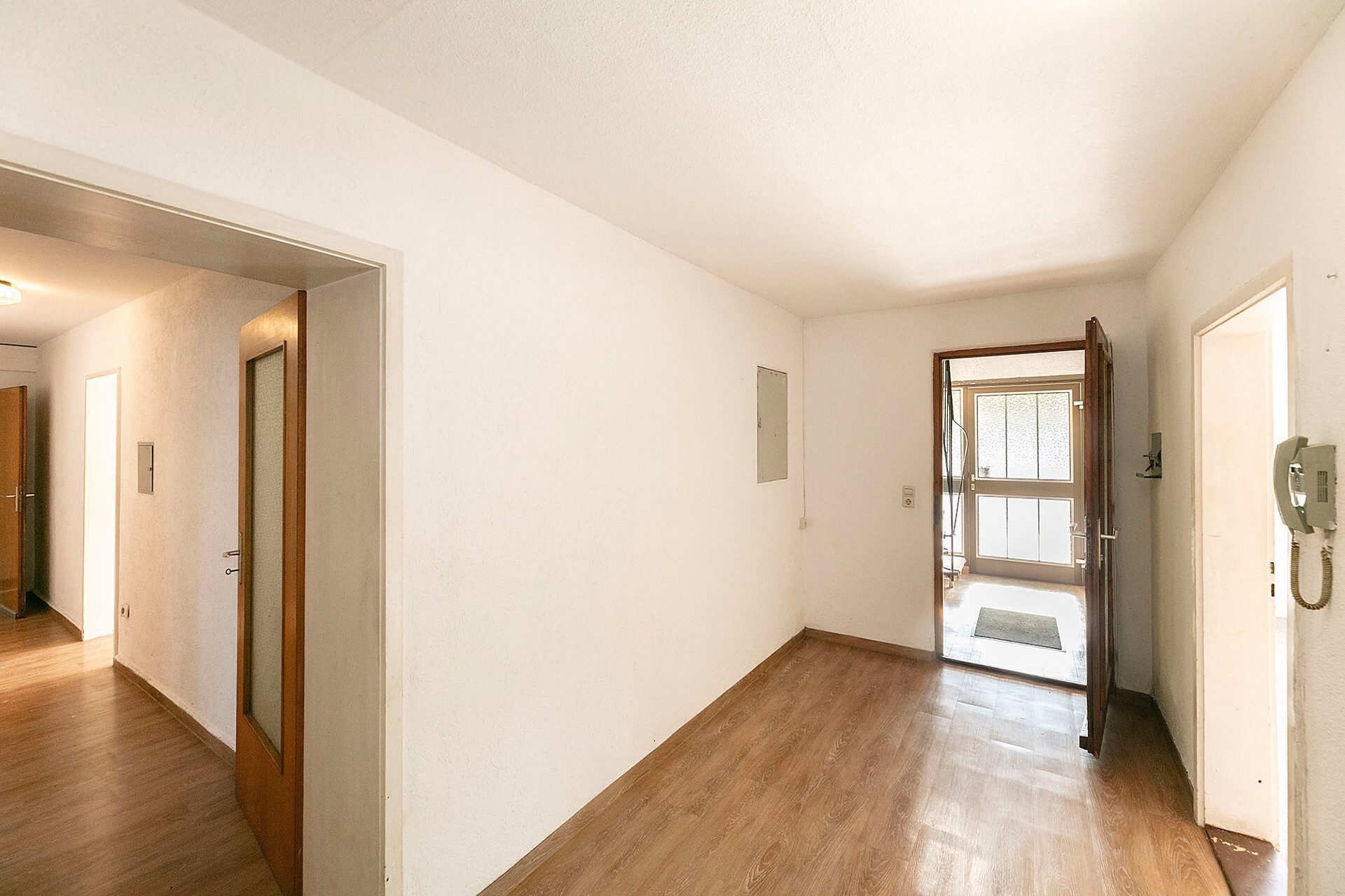 Immobilienangebot - Roggenburg - Alle - Reizendes Bauernhaus mit Scheune, Hof und zwei separaten Wohneinheiten