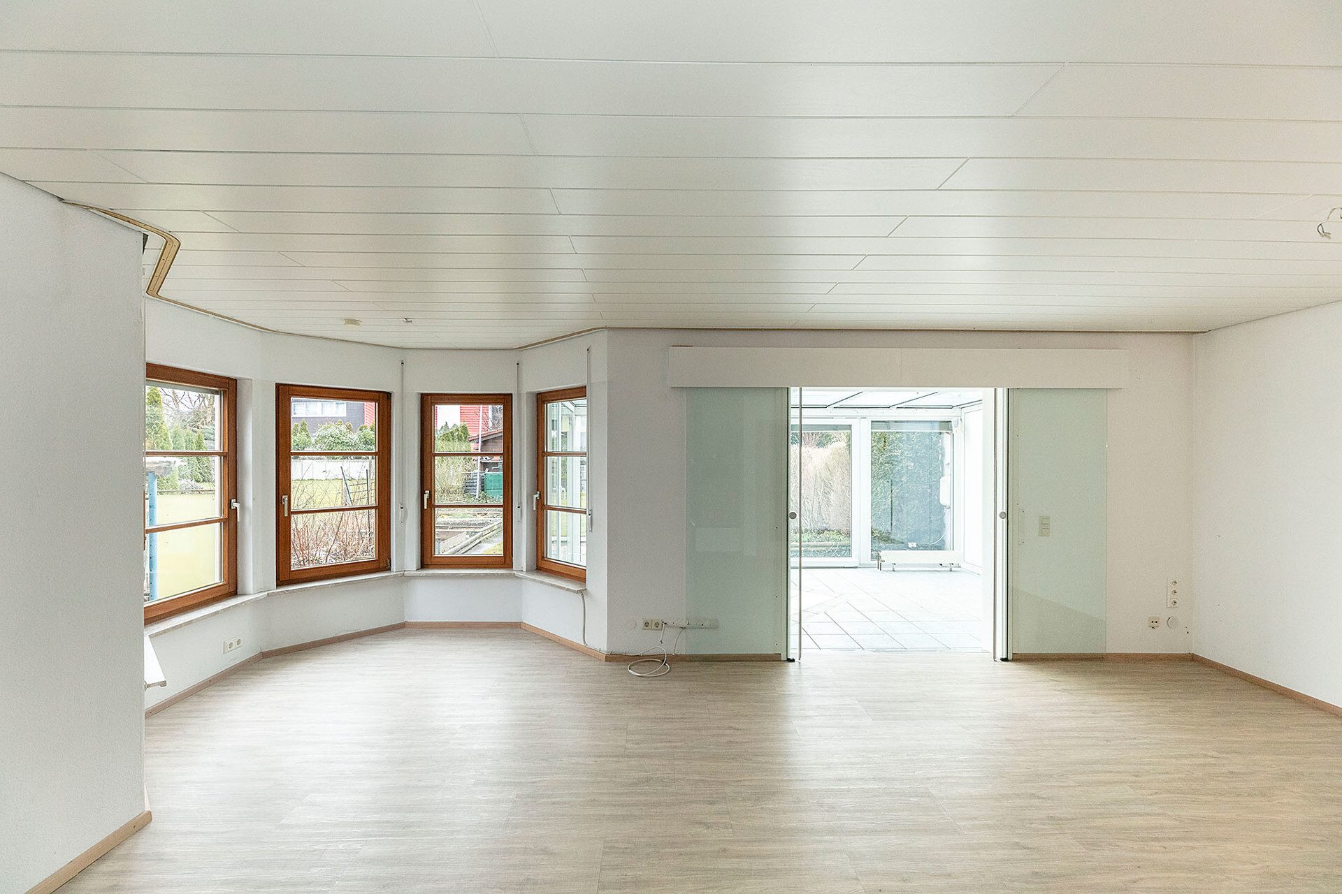 Immobilienangebot - Illertissen - Alle - Schönes Wohnen im Zentrum – 
Ruhige Privatstraße inbegriffen!