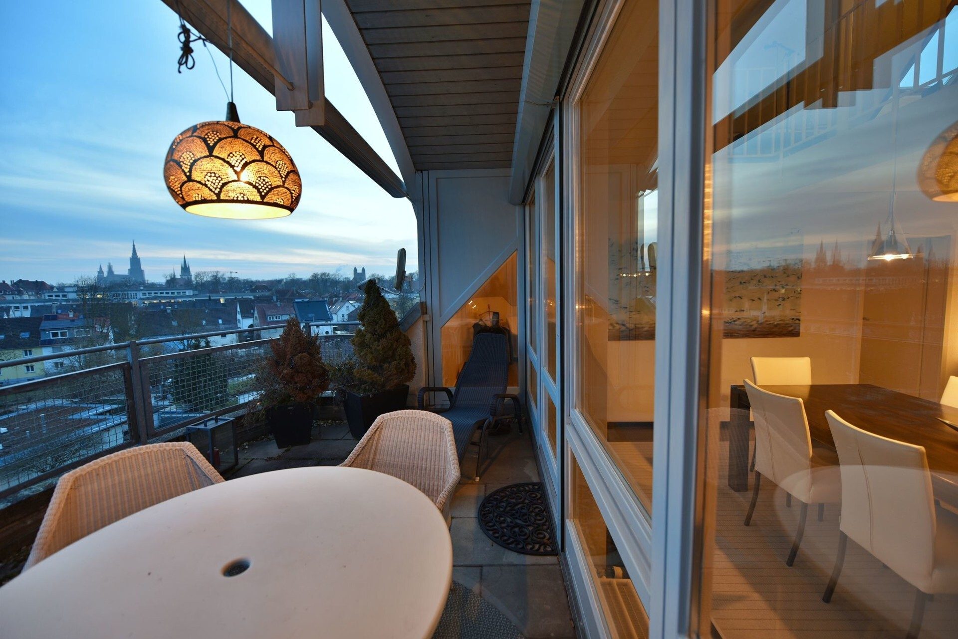 Immobilienangebot - Ulm - Alle - wunderbare Maisonette-Wohnung mit 
2 TG-Stellplätzen in der Ulmer Oststadt