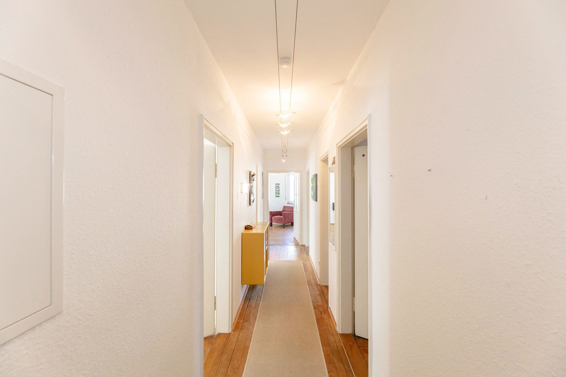 Immobilienangebot - Ulm - Alle - Wohnen in der beliebten Ulmer Oststadt 
- 4-Zimmer Wohnung mit Balkon