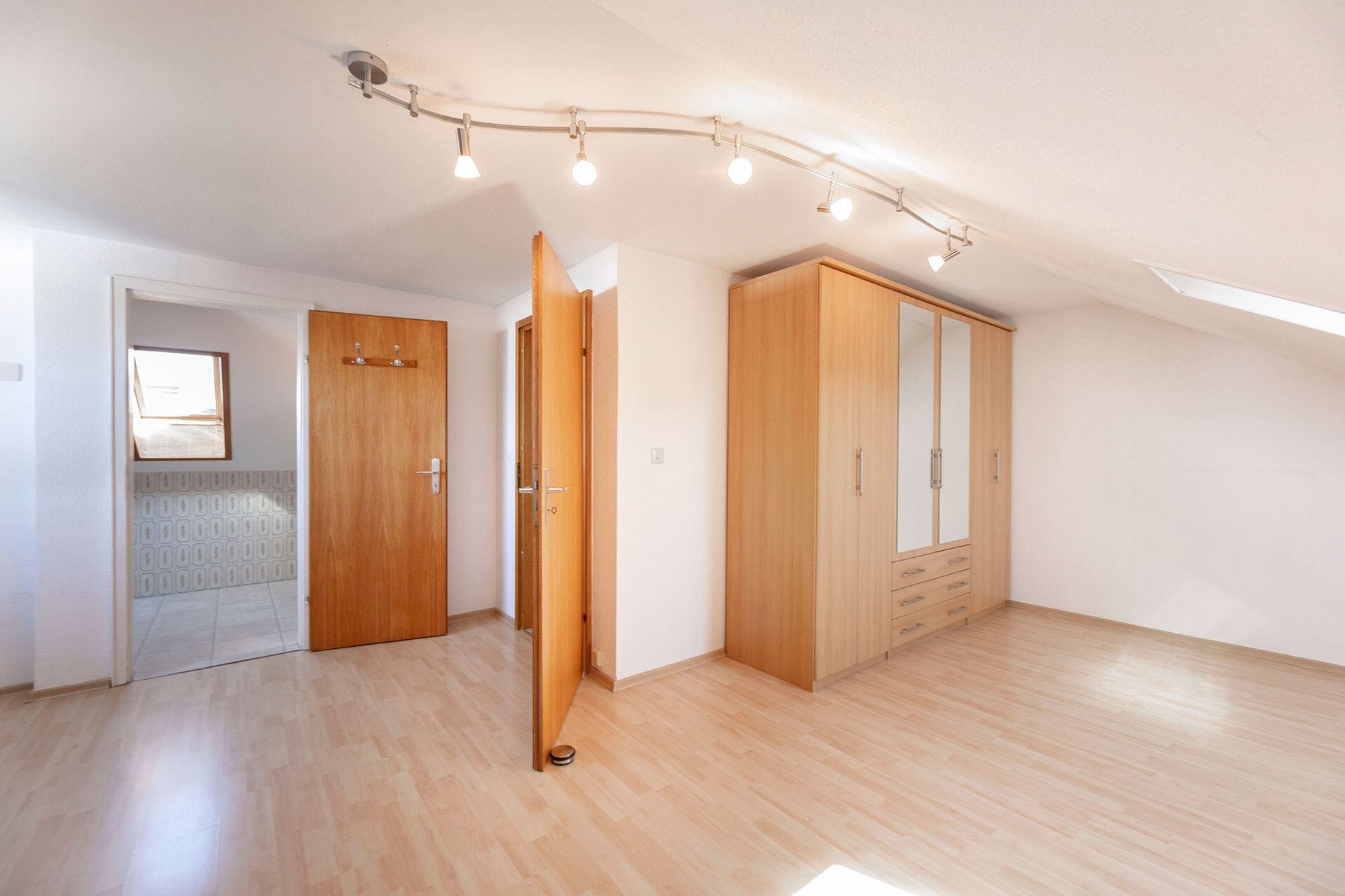 Immobilienangebot - Senden - Alle - Reizende Doppelhaushälfte mit Garage und schönem Garten in gepflegter Lage