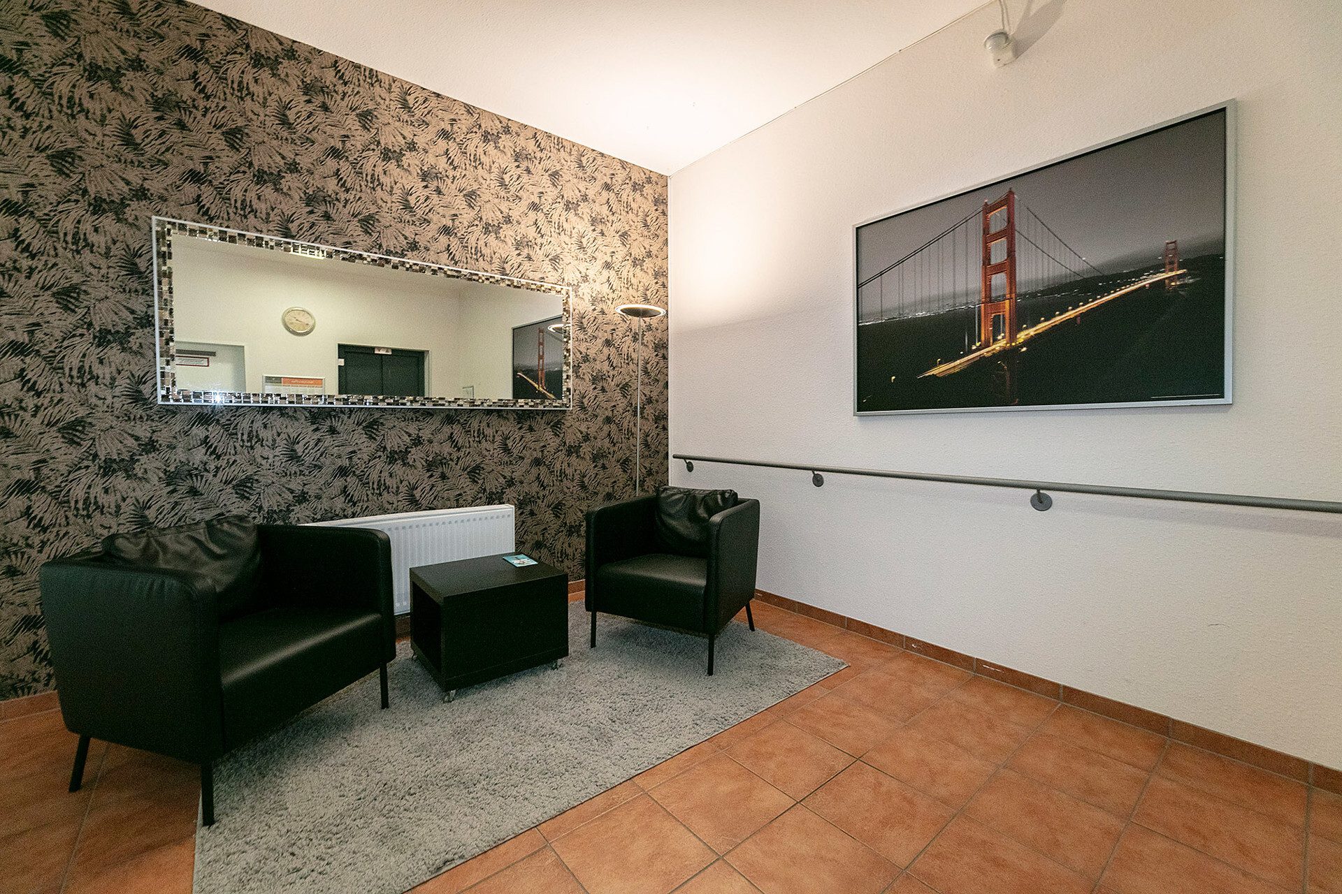 Immobilienangebot - Ulm - Alle - Seniorenwohnung mit Balkon und Tiefgarage – Kapitalanlage mit Perspektive