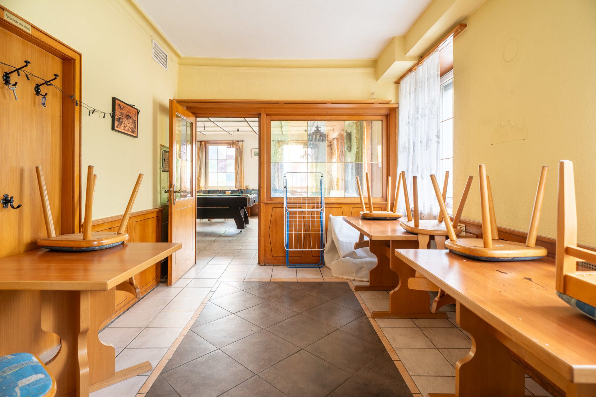 Immobilienangebot - Ulm / Donaustetten - Alle - Investoren aufgepasst ! Vielseitig nutzbares Objekt für Visionäre